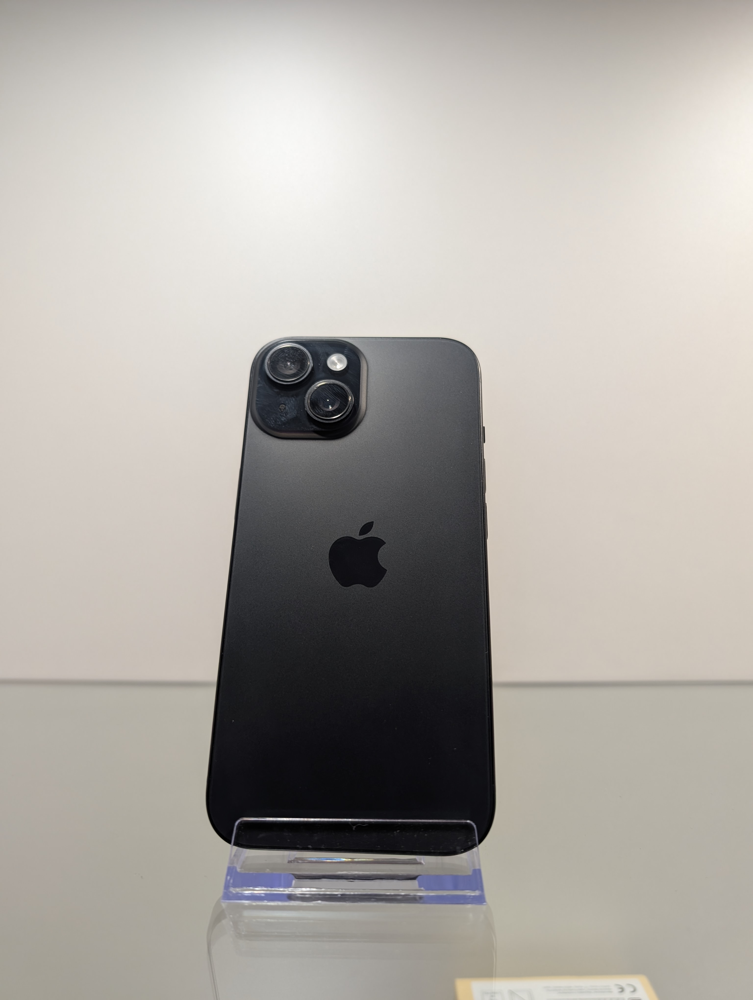 Apple iPhone 15 – 128GB – Ricondizionato Grado A+++