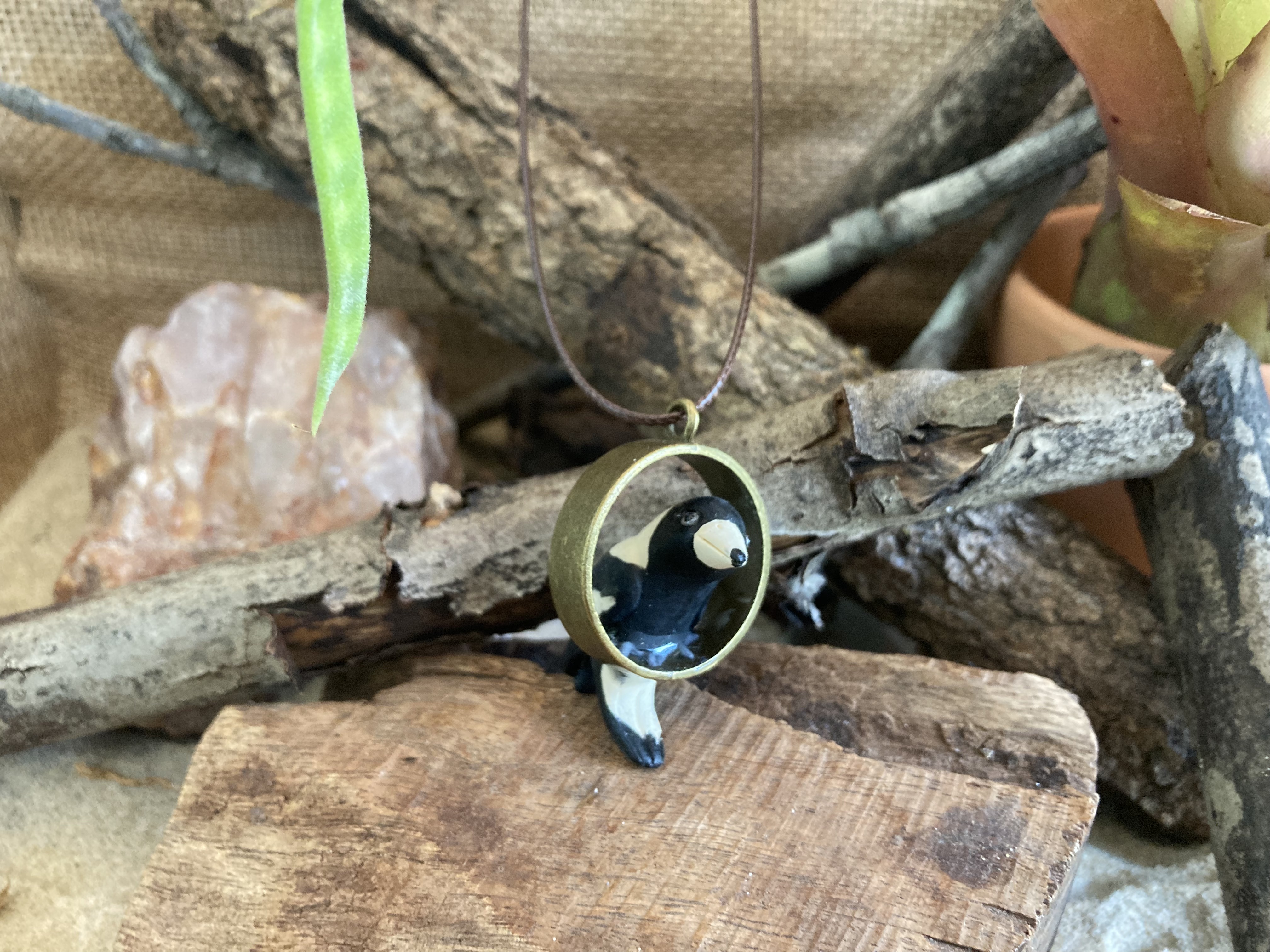 Magpie Pendant Necklace