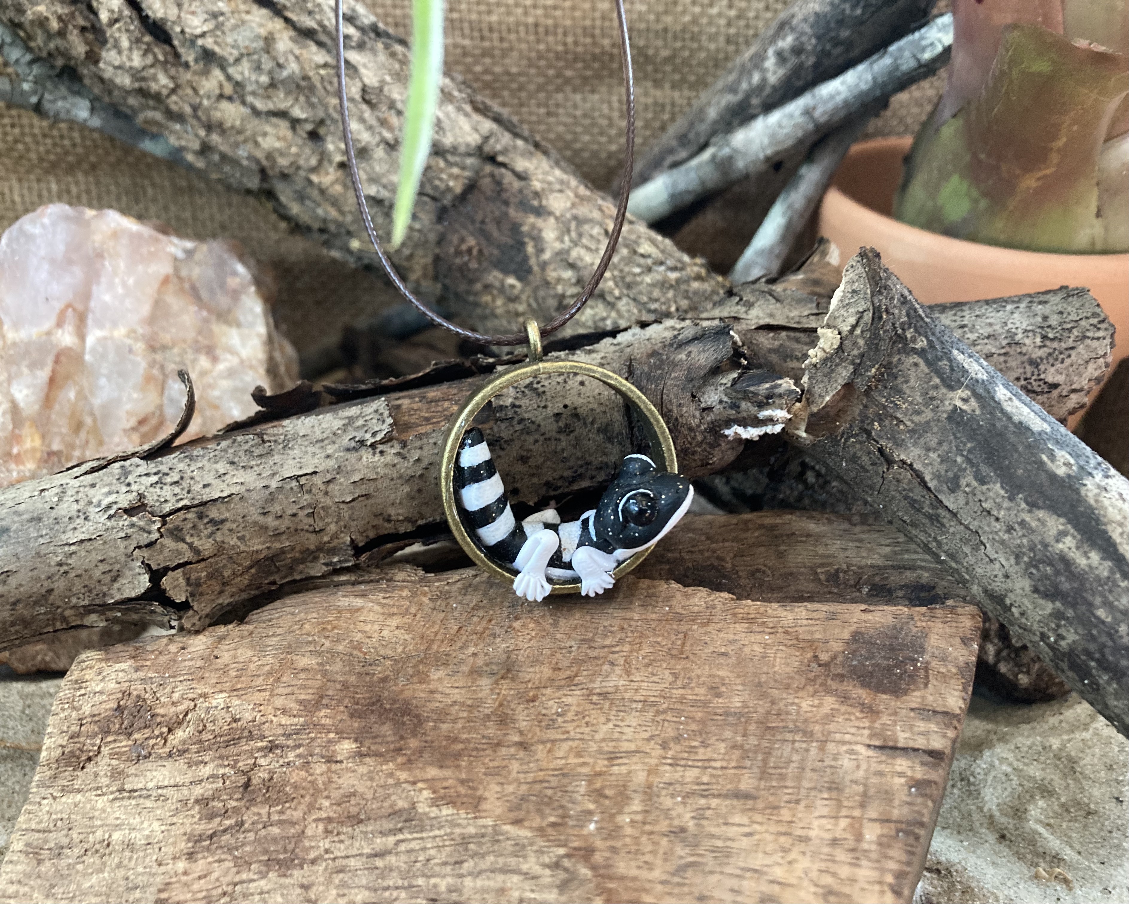 Fringe Toed Velvet Gecko Pendant Necklace