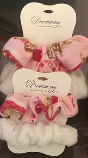 Dreammmy Scrunchies