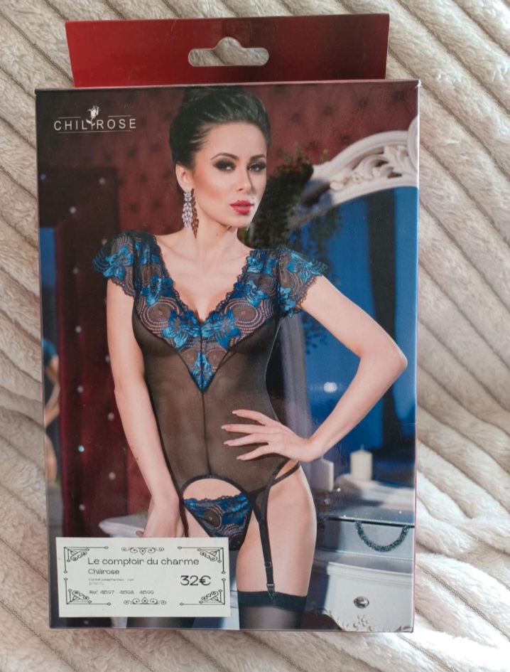 Guêpière lingerie noir et bleu plusieurs tailles disponibles 