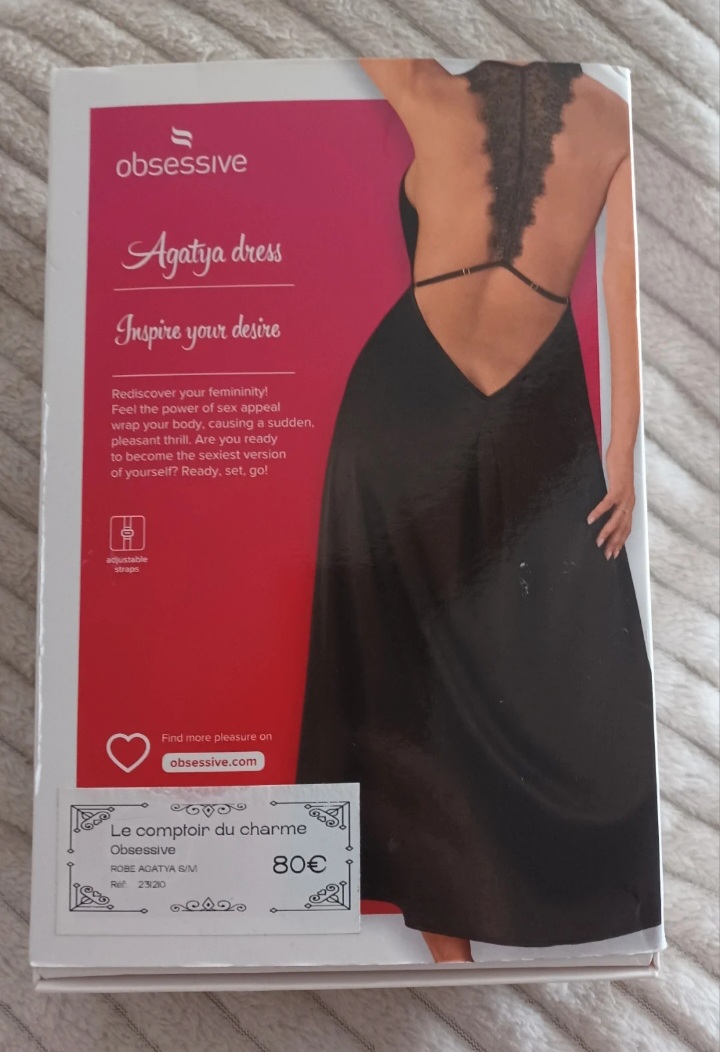 Robe Agatya noire taille S/M