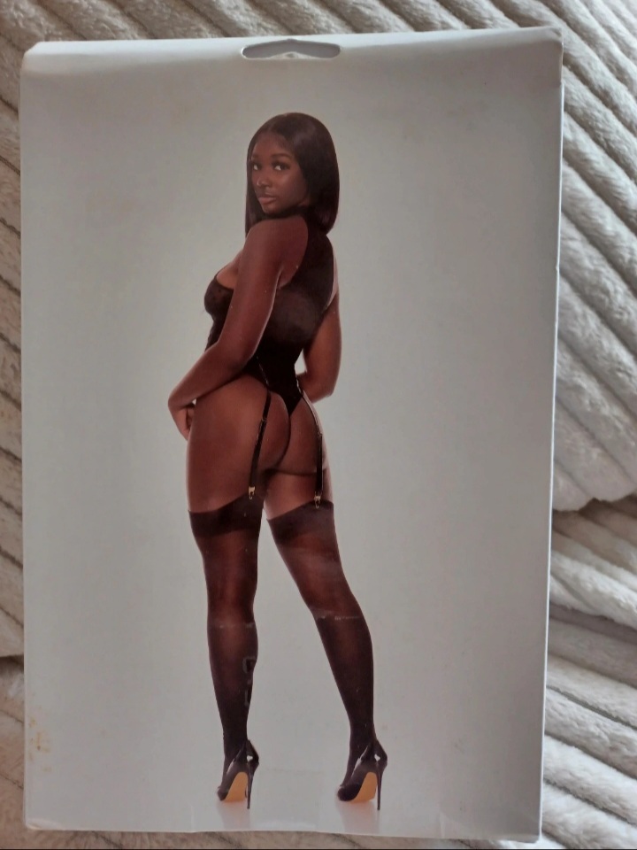 Body  guêpière lingerie noir ou rouge zippé taille M