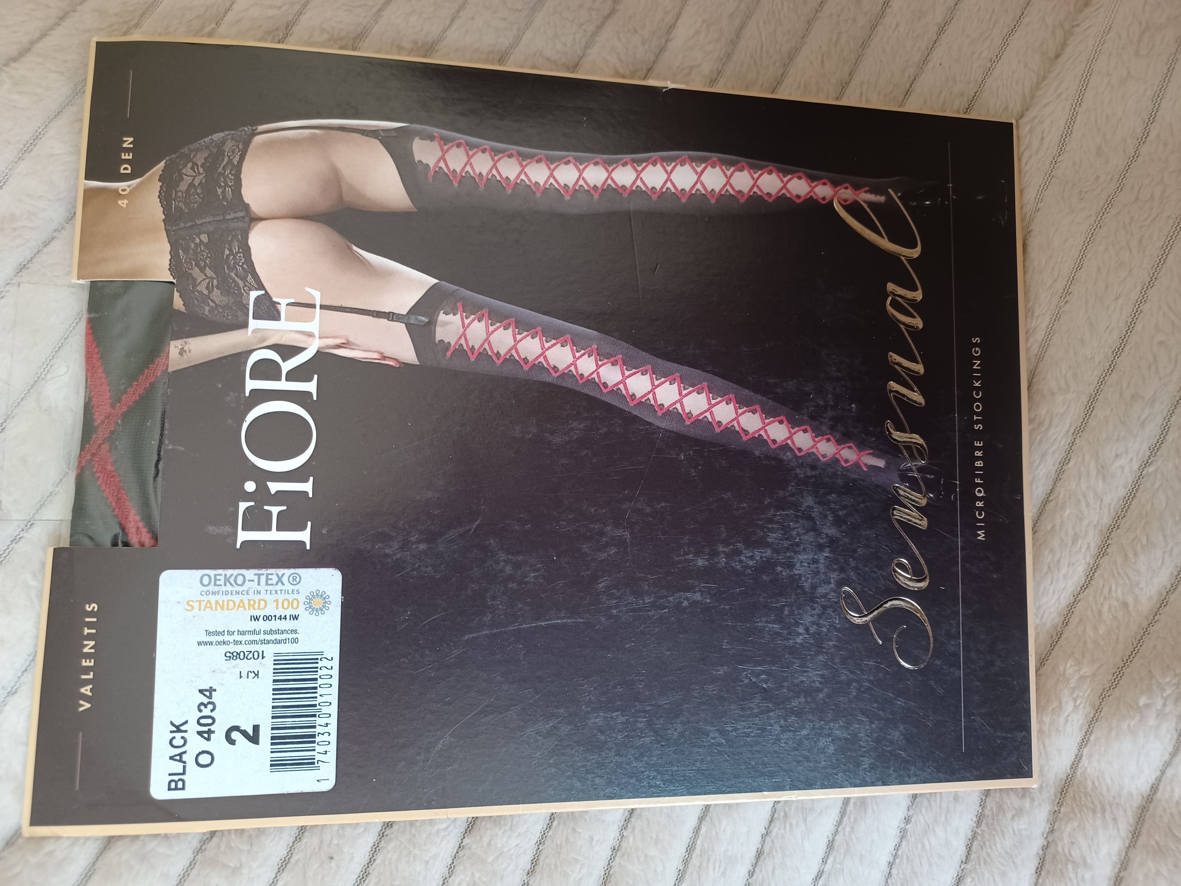 Bas fantaisie rouge et noir 40 dem taille 2