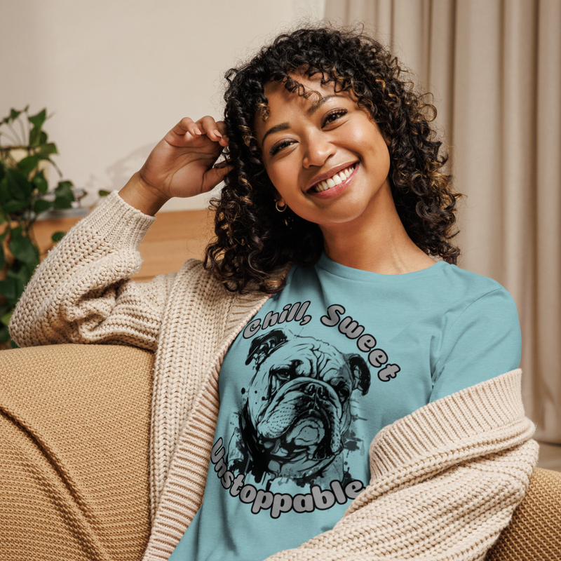 Women's Relaxed T-Shirt - Bulldog