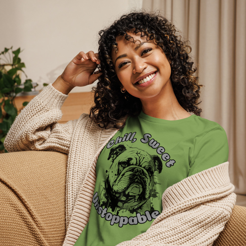 Women's Relaxed T-Shirt - Bulldog