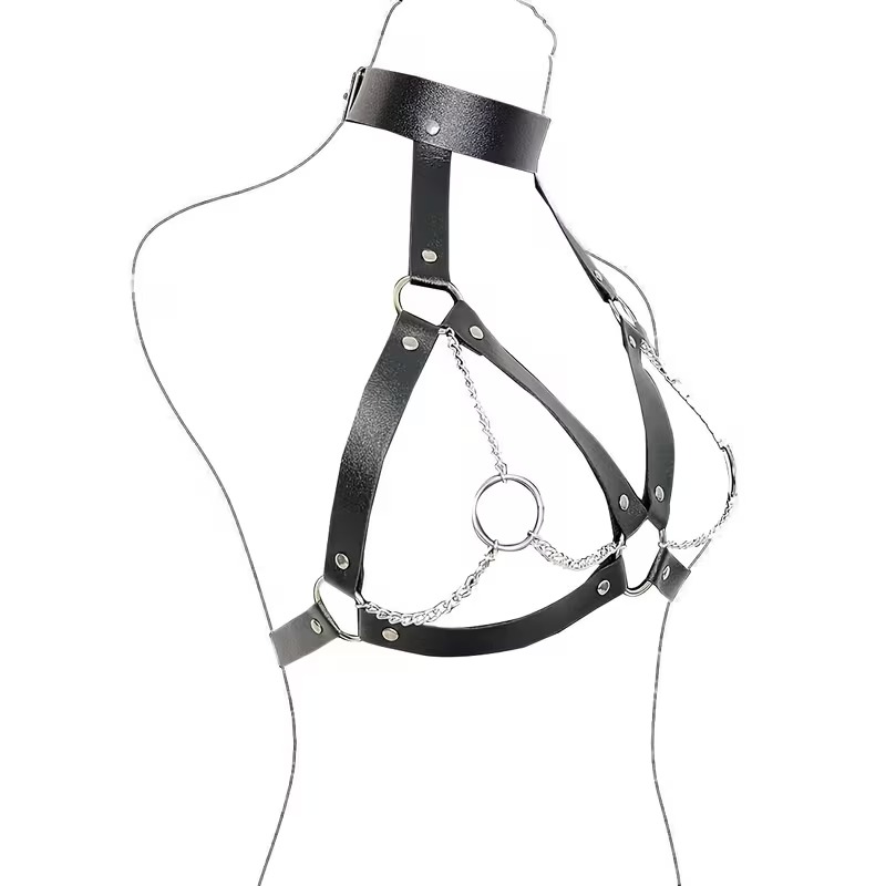 Arnés de pecho con cadenas y argollas 