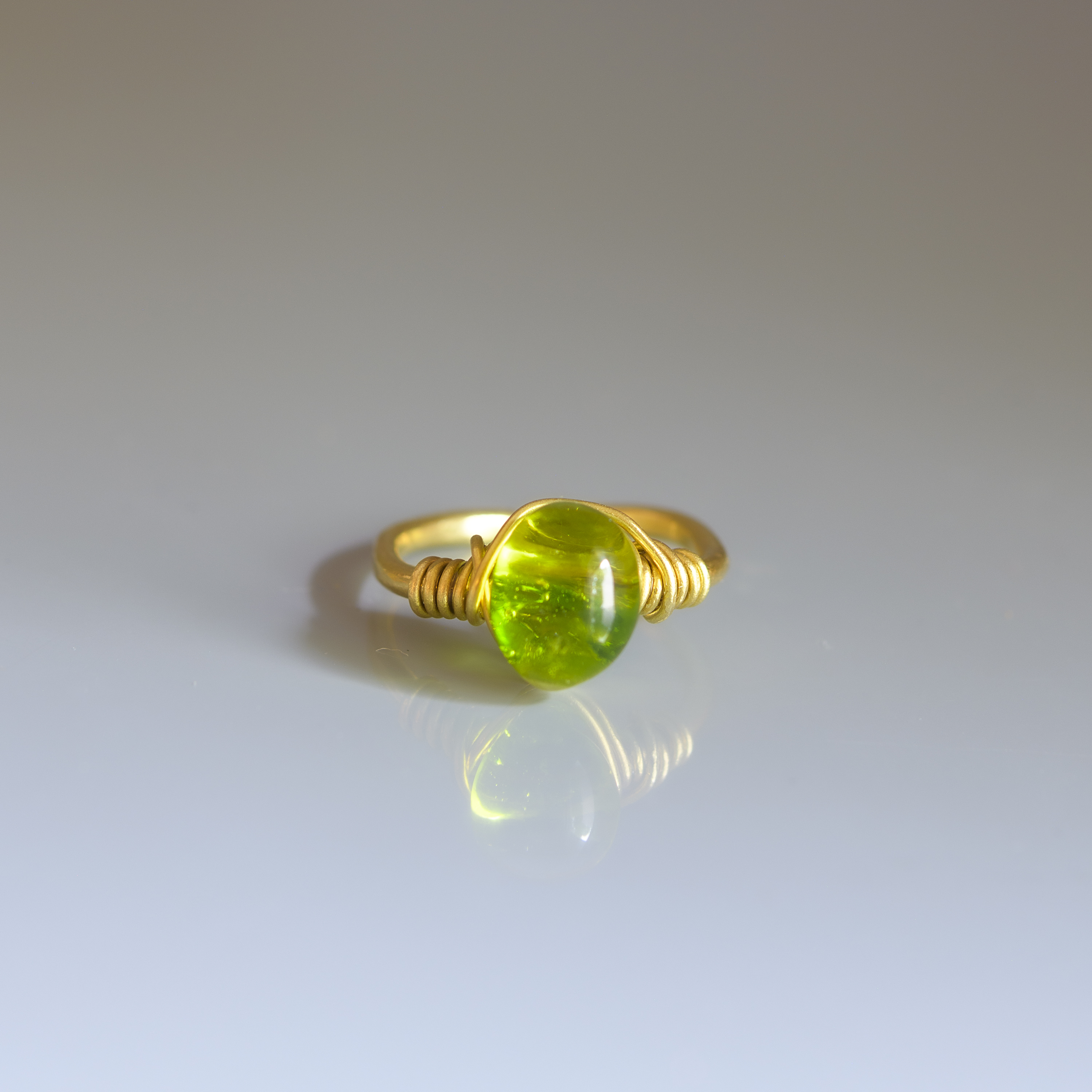 Gold Wire Green Gemstone Ring