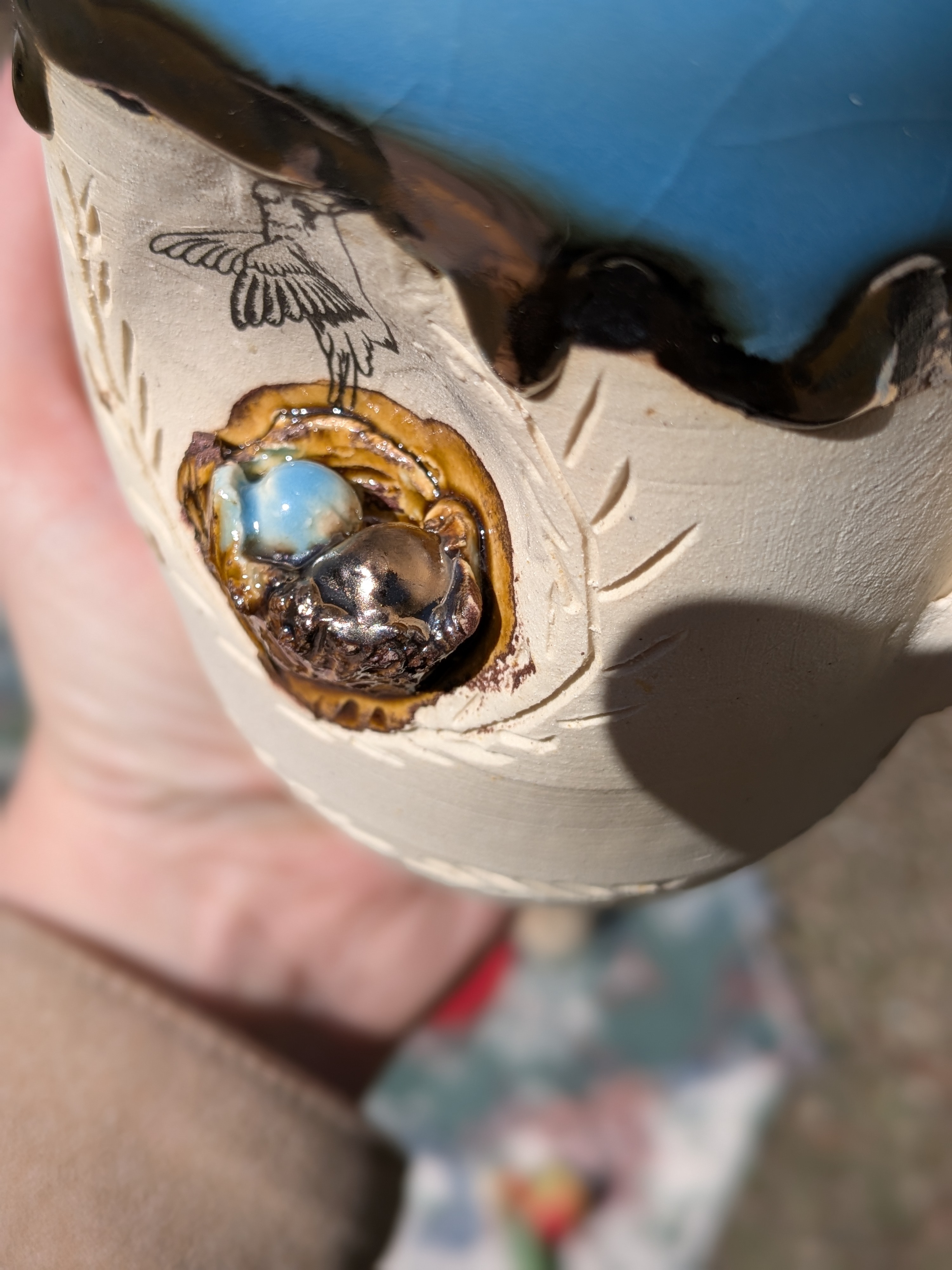 Bird's Nest and Gold Porcelain Mug