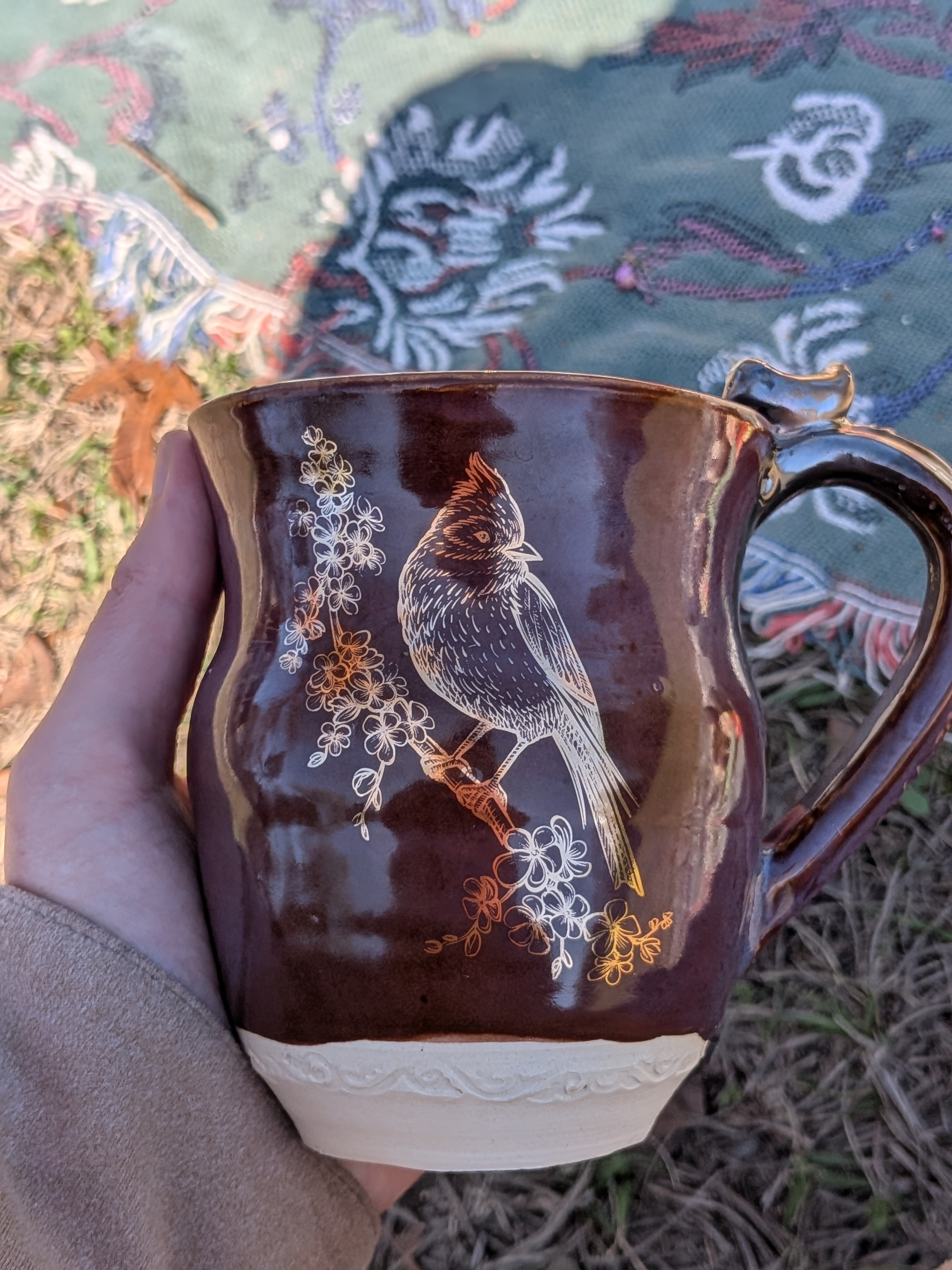 Gold Overglaze Birds Smokey Merlot Mug