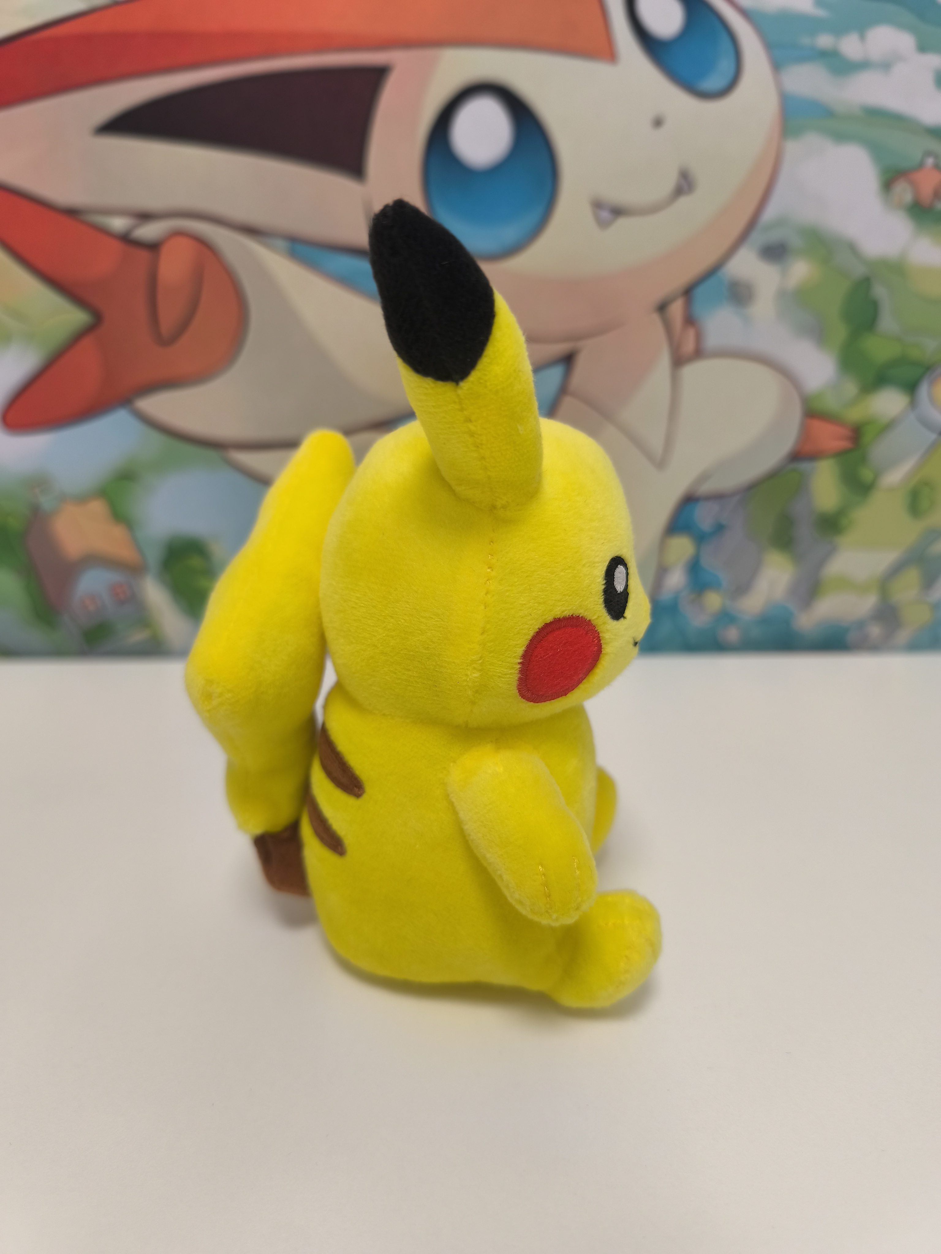 Peluche de Pikachu 18cm