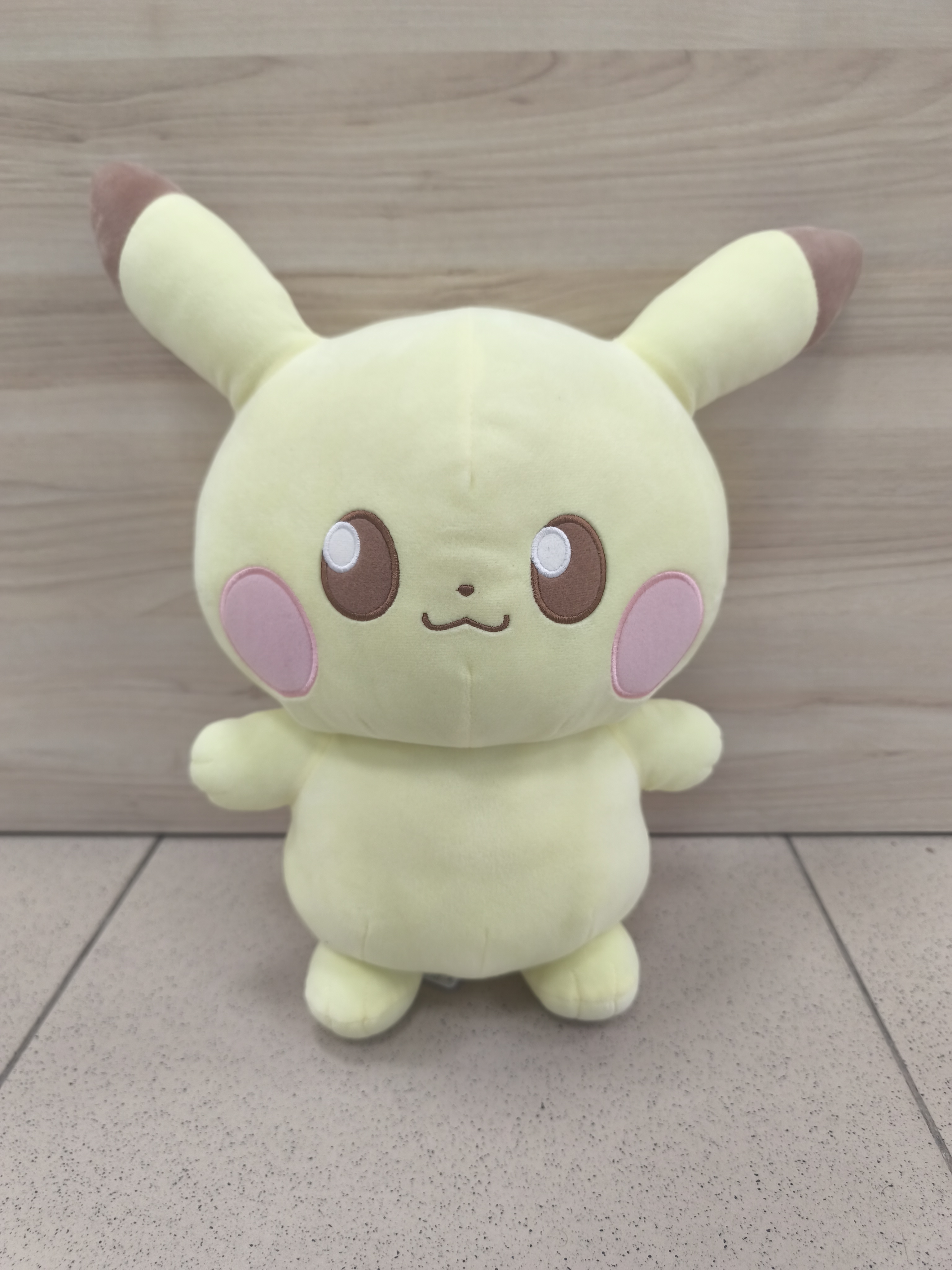 Peluche de Pikachu 45cm (PokePeace)