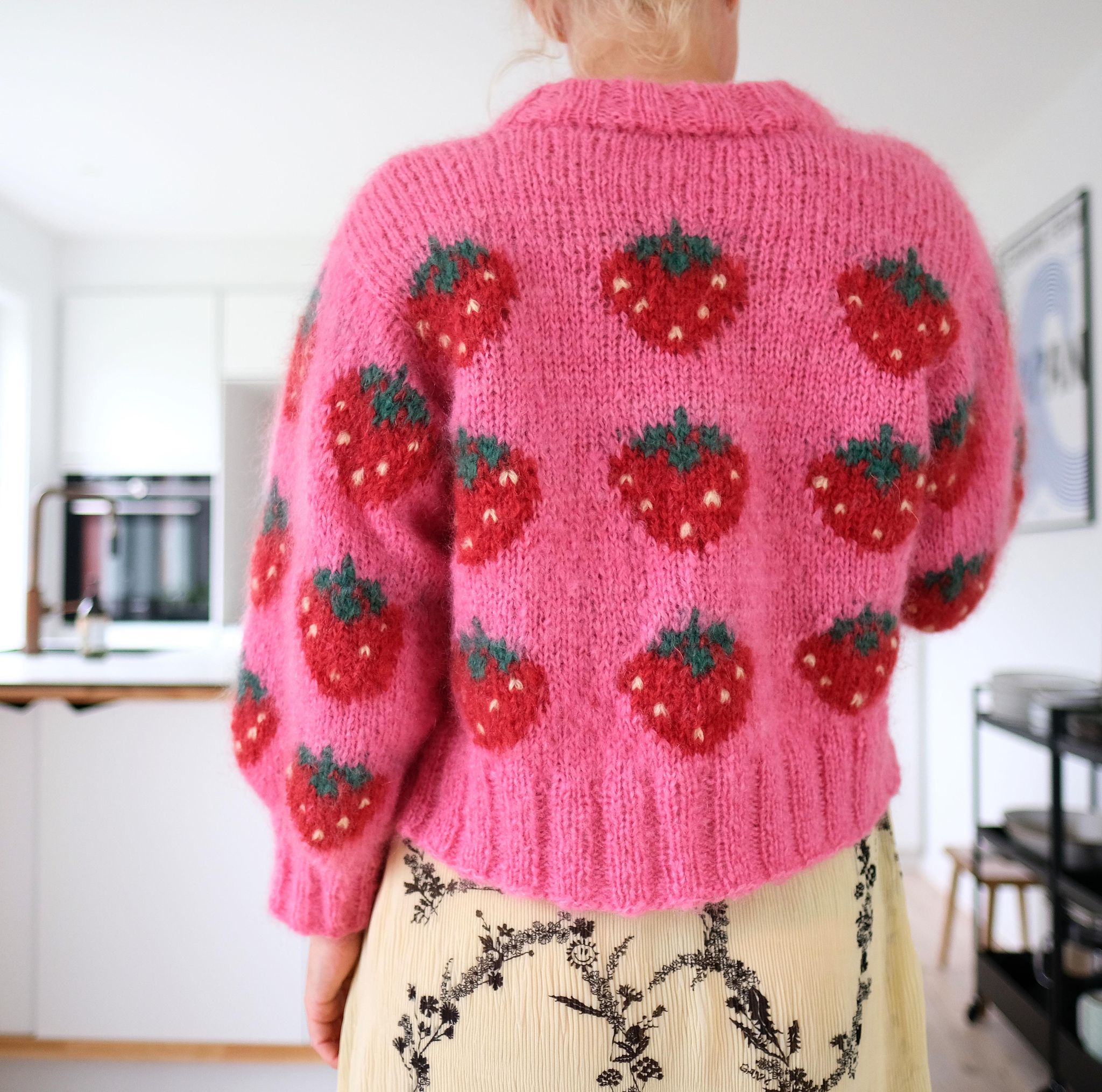 „Fruity Strawberry Sweater“ – Mezgimo rinkinys