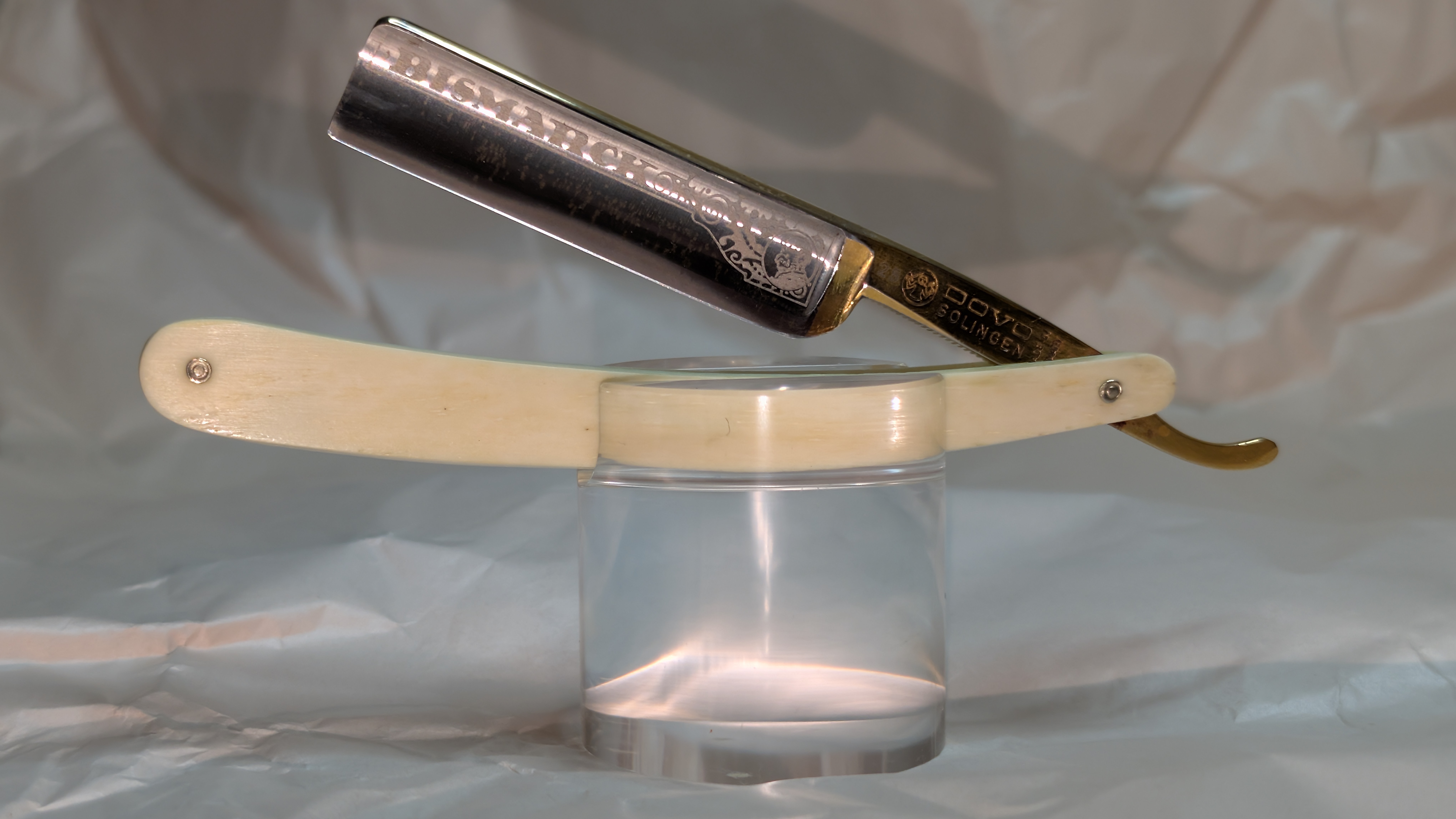Vintage Dovo Bismarck
