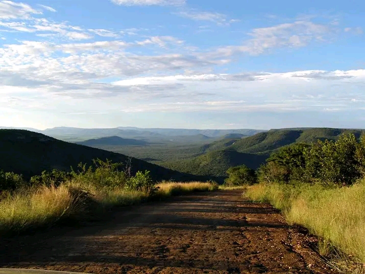 3-Day Eswatini Safari, Walking Bush Trail & Cultural Experience
