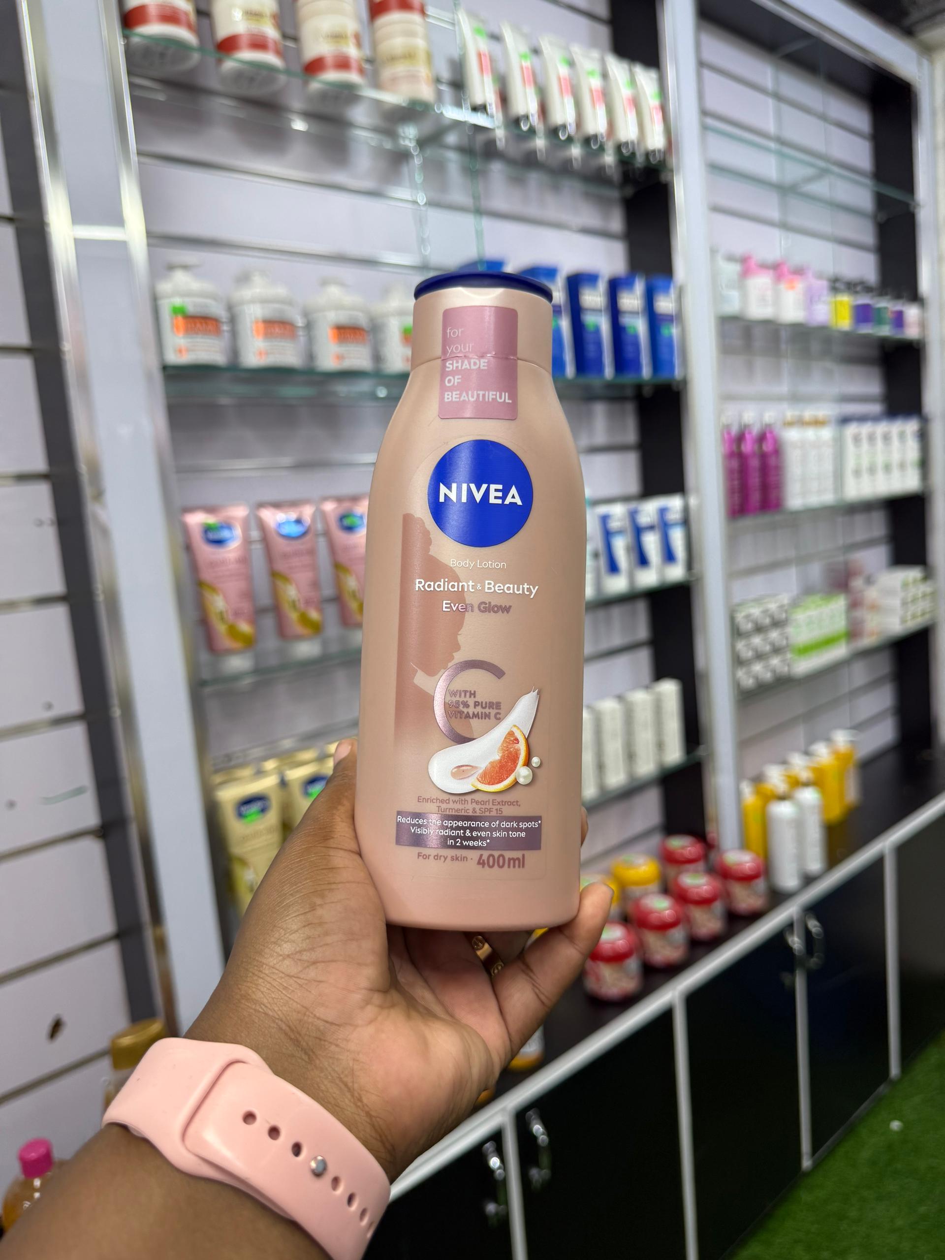 NIVEA Radiant & Beauty Even Glow Body Lotion