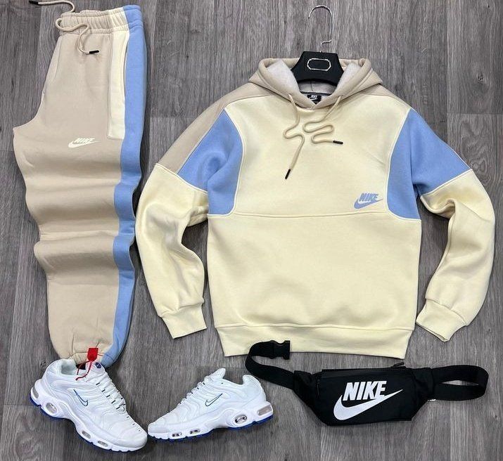 Nike Sportswear Set