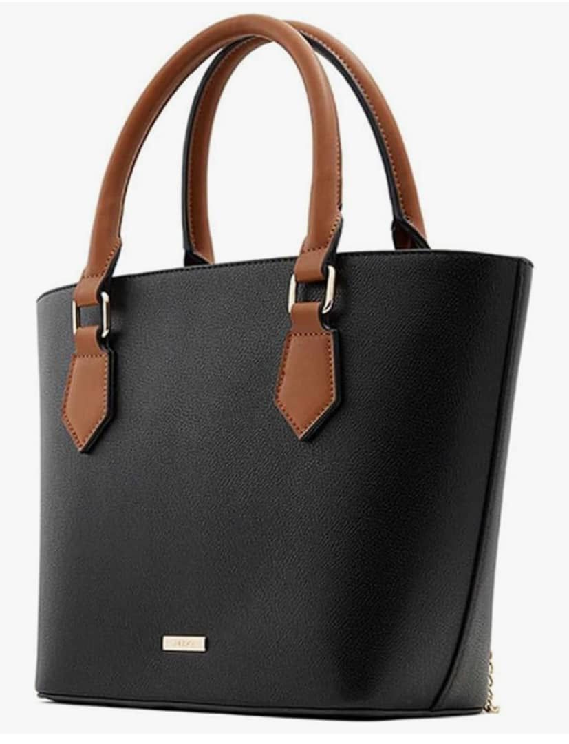 Elegant Leather Handbag