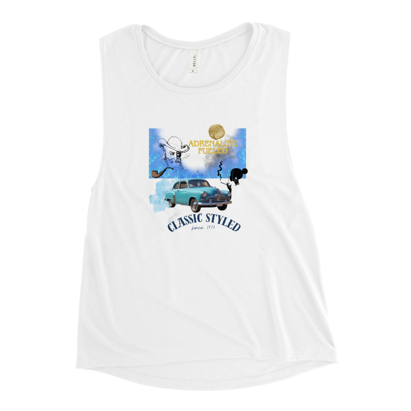 Adrenaline Fueled Classic Styled Tişört - Vintage Otomobil ve Şimşek Efektli Giyim