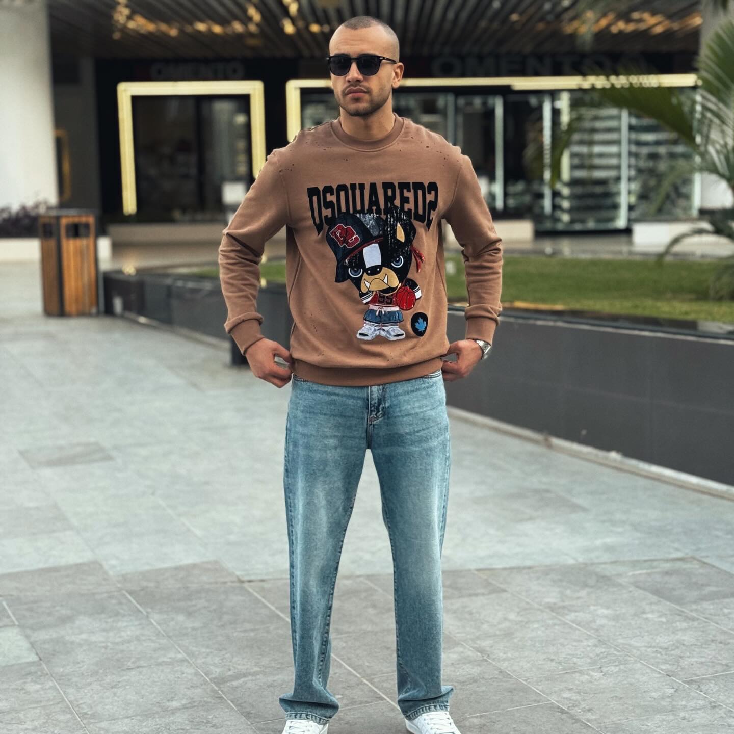 DSQUARED2 Graphic Sweatshirt