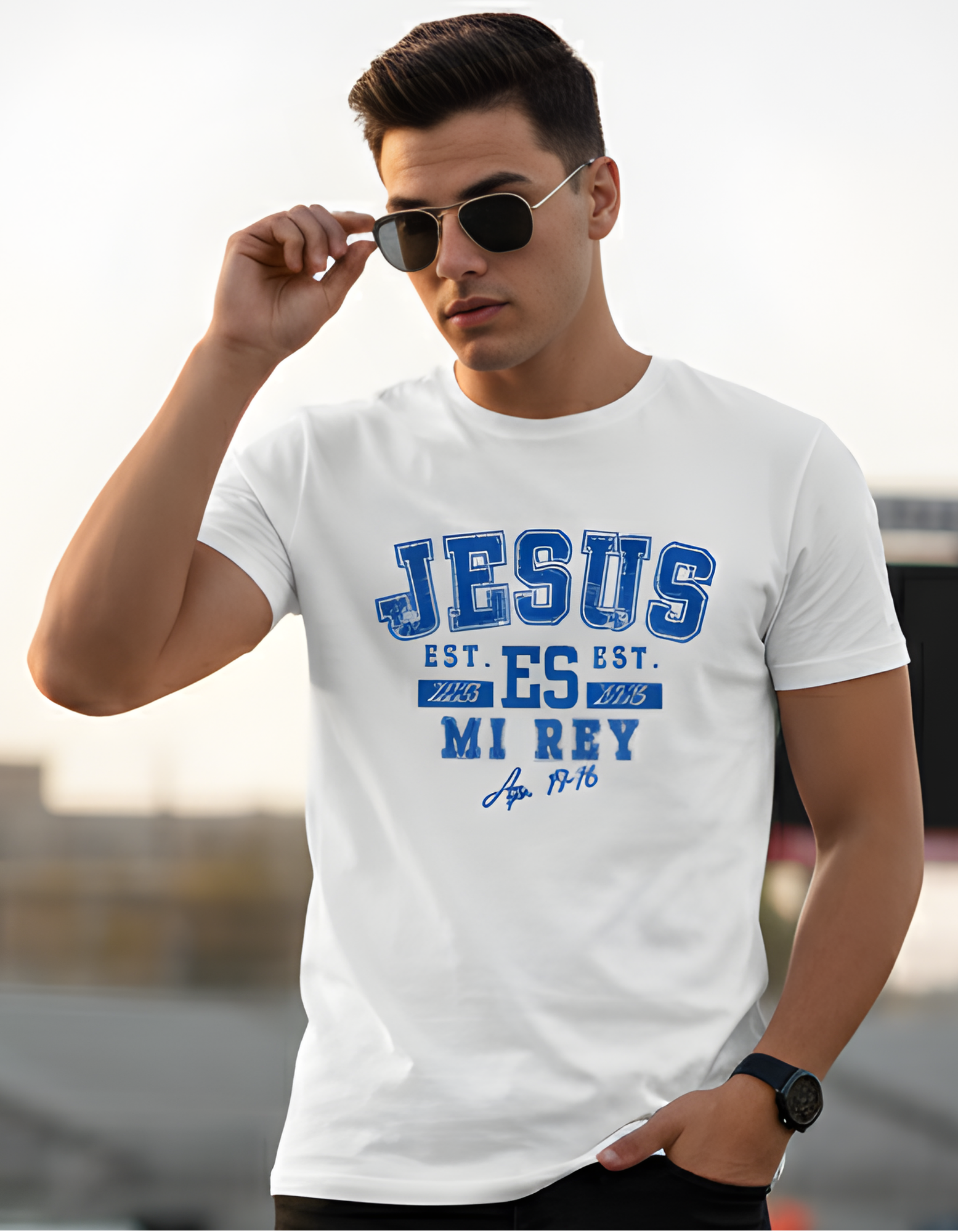 Camiseta “Jesús es mi Rey” – Varsity Edition