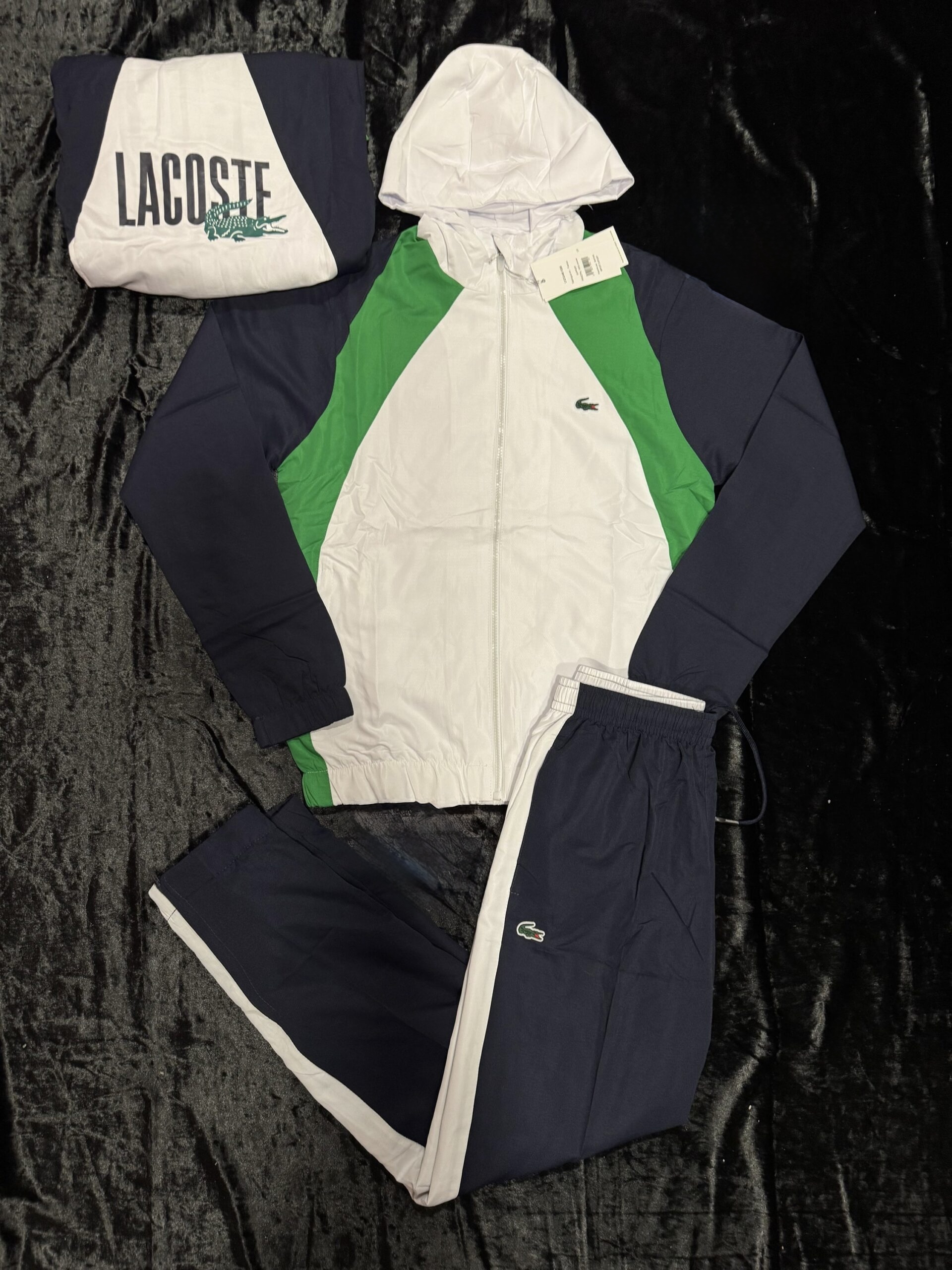 Conjunto Esportivo Lacoste