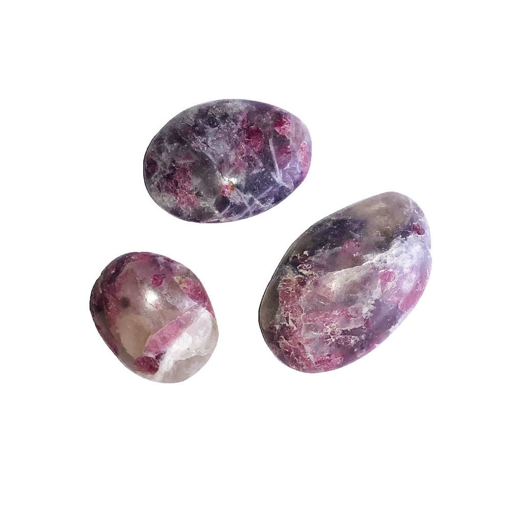 Tourmaline rose sur anhydrite.