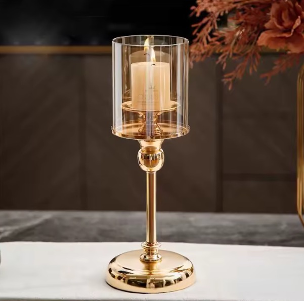 Elegant Gold Candle Holder Set