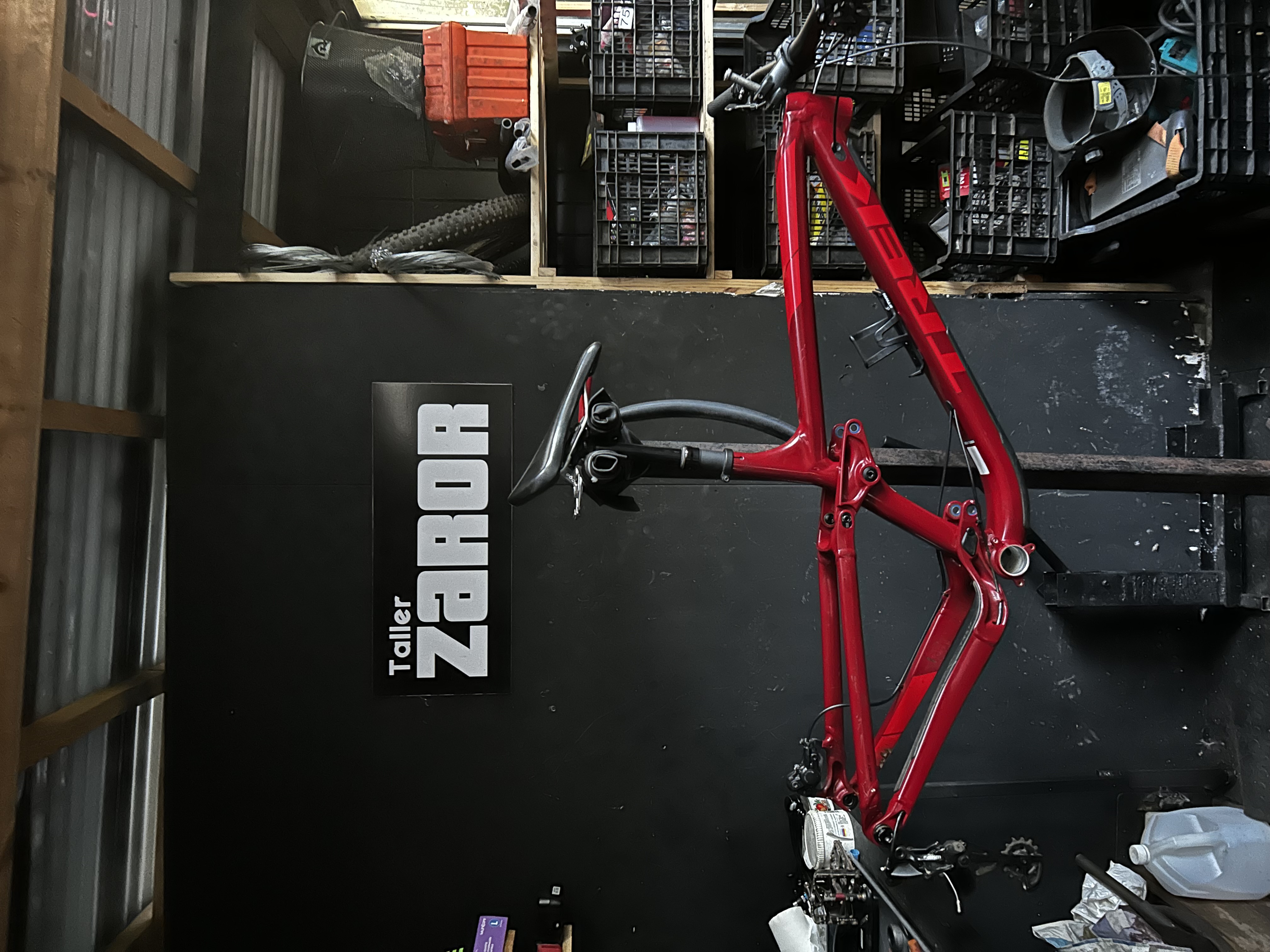 Mantencion full + servicio 50 horas suspensiones 