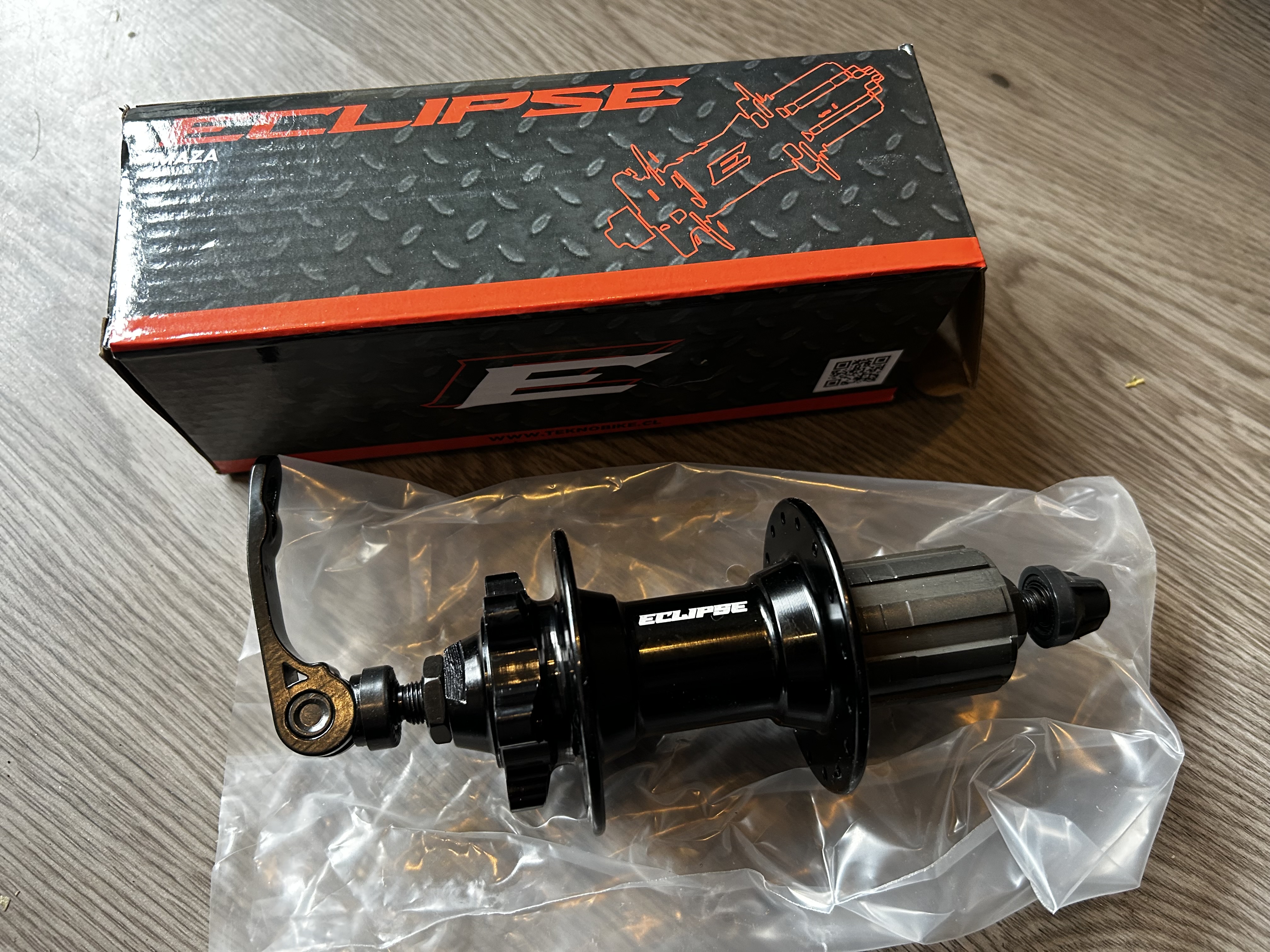 Maza eclipse 10x135 HG 8 a 10v | 32 o 36 hoyos 