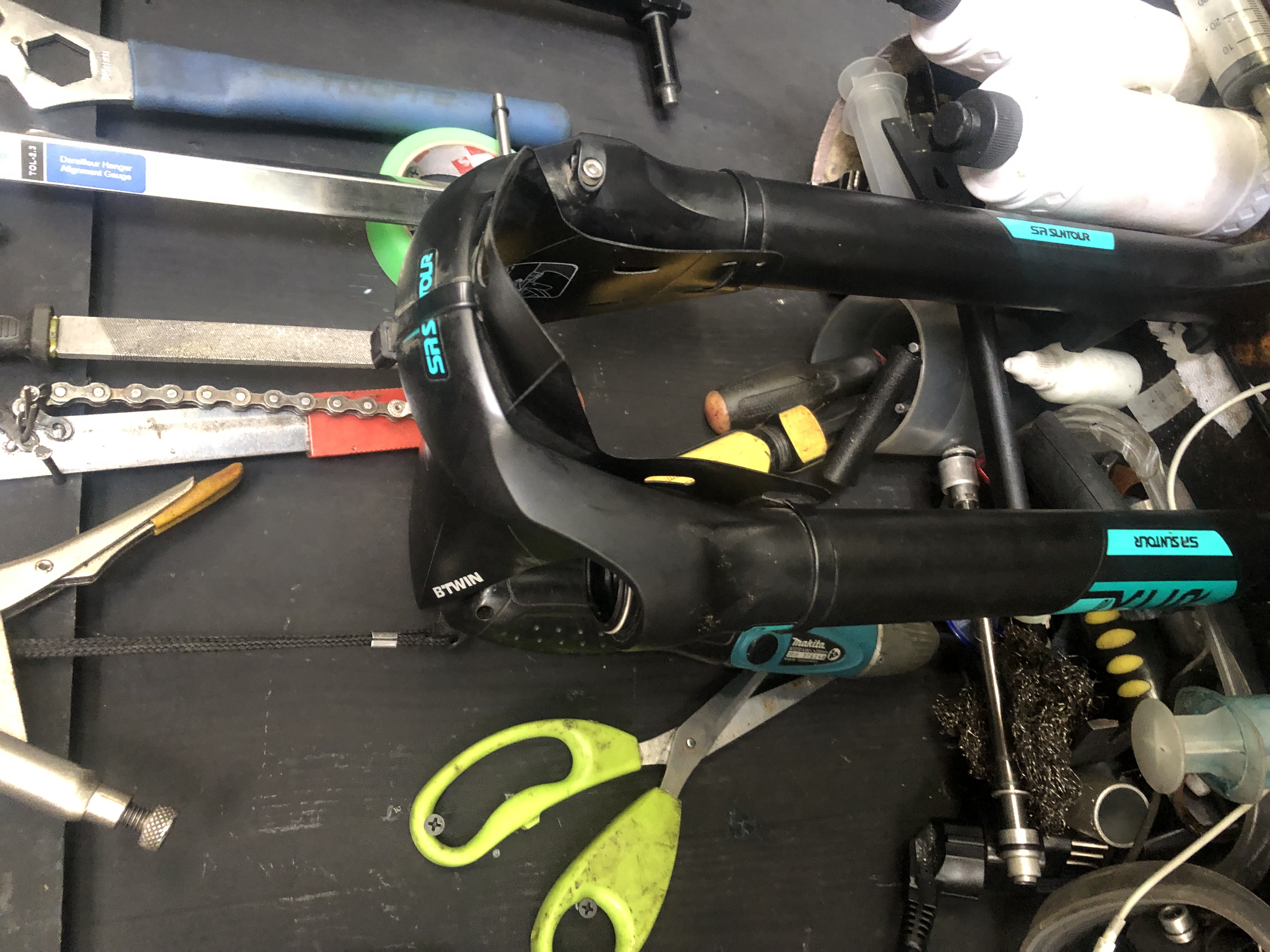 Servicio horquilla mecánica 