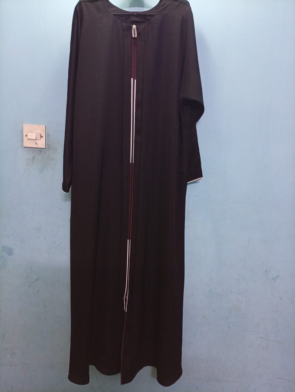 Traditional Black Abaya