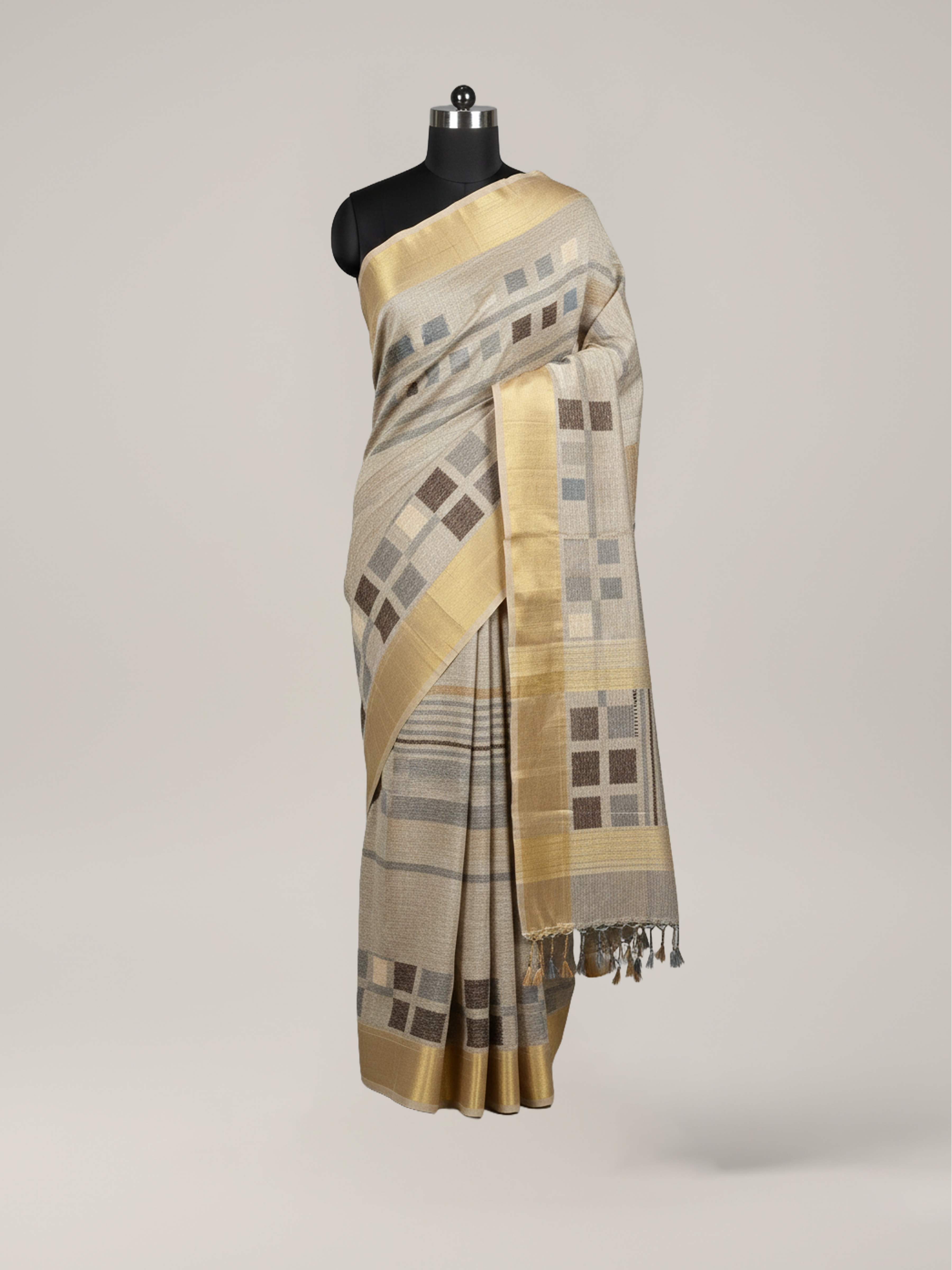 Elegant Handwoven Saree