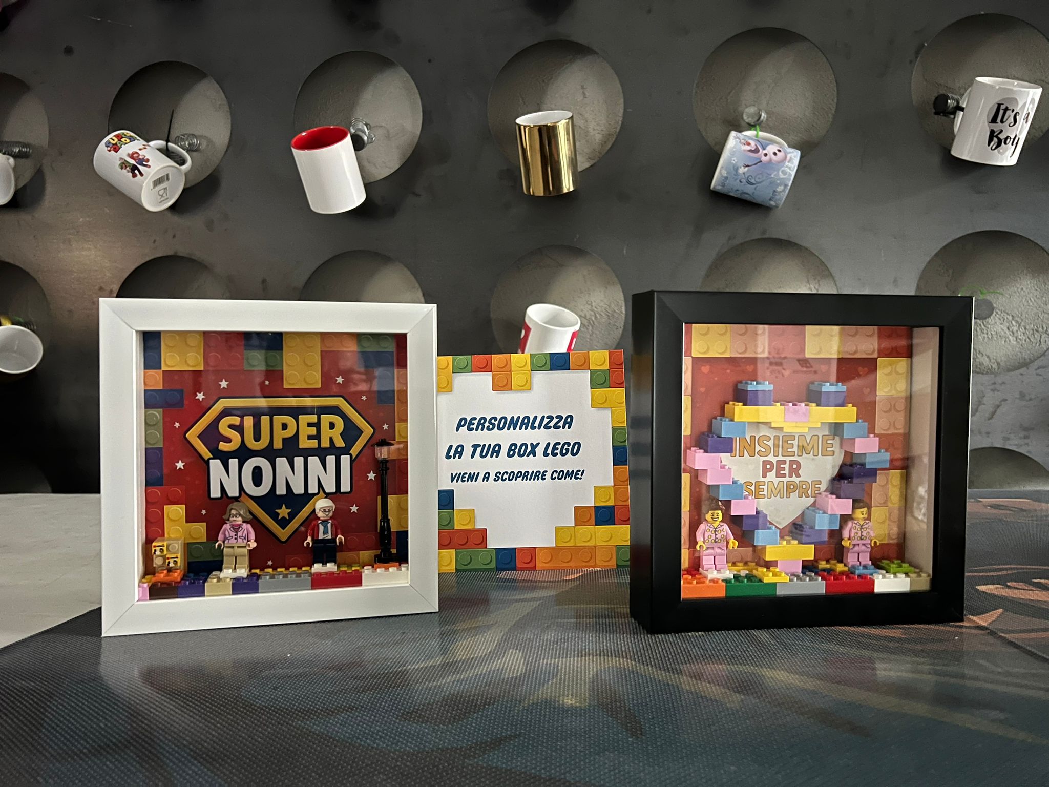 LEGO Display Box – Super Nonni & Insieme per Sempre