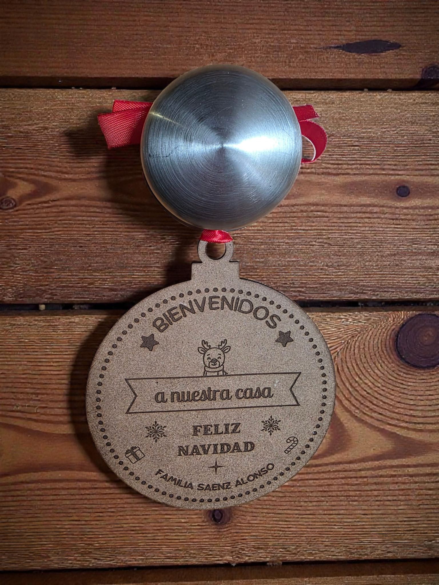 ADORNO NAVIDEÑO PERSONALIZADO PARA PUERTA