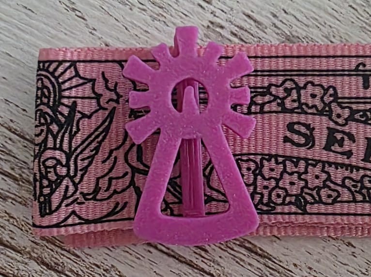 ABALORIO SILUETA VIRGEN DEL PILAR