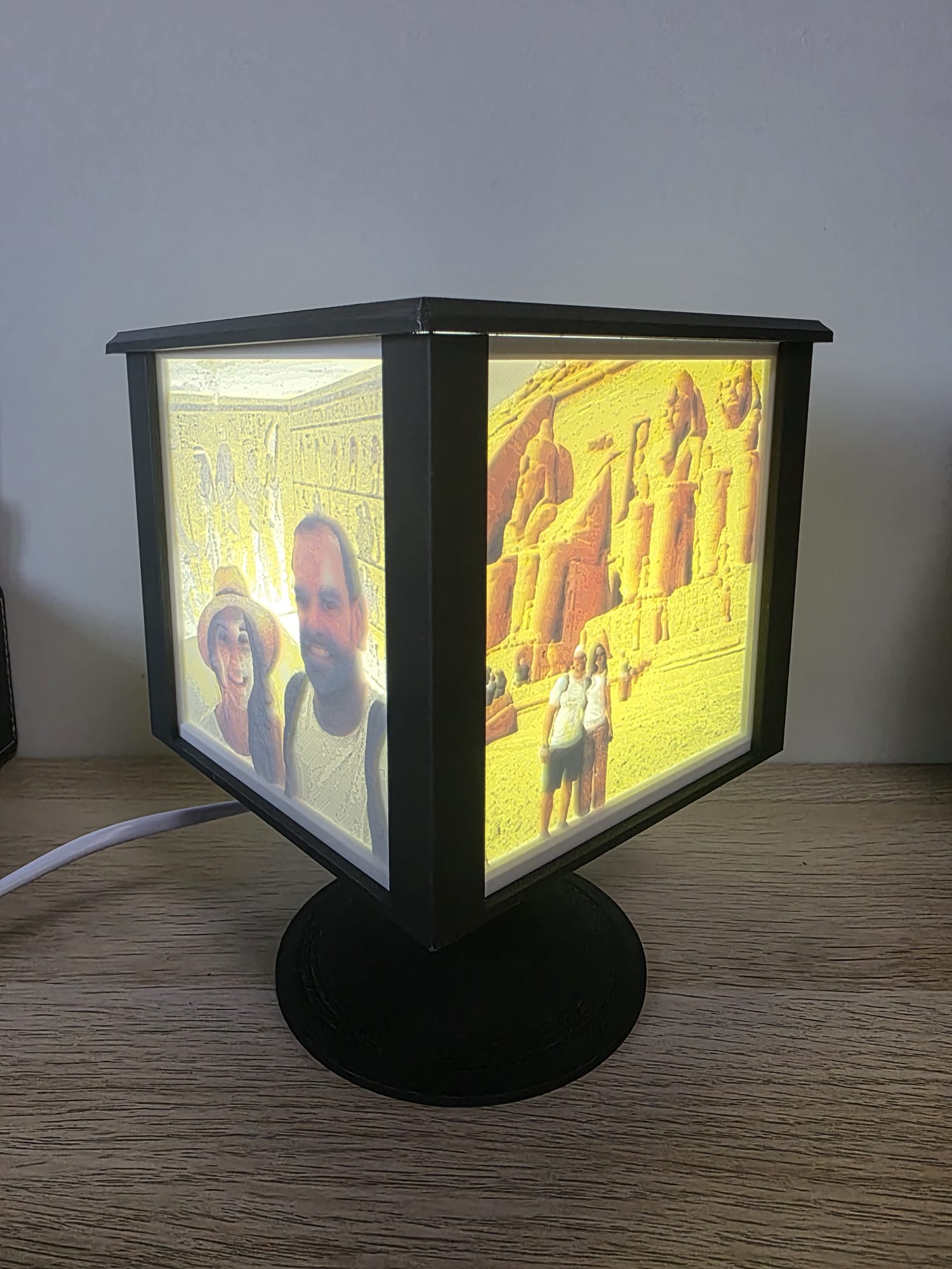 LÁMPARA FOTOGRÁFICA PERSONALIZADA