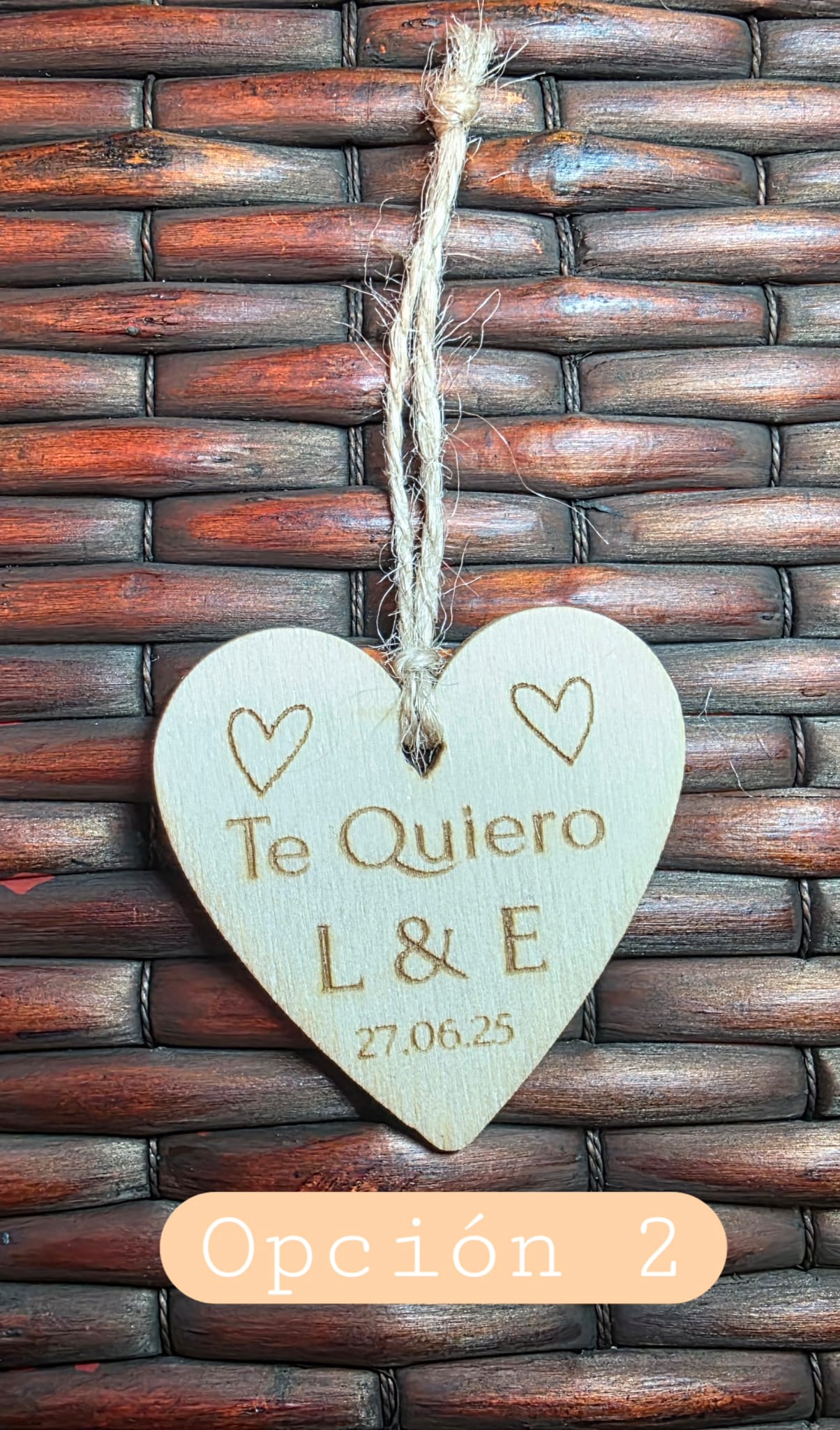 Llavero Corazón de Madera Personalizado