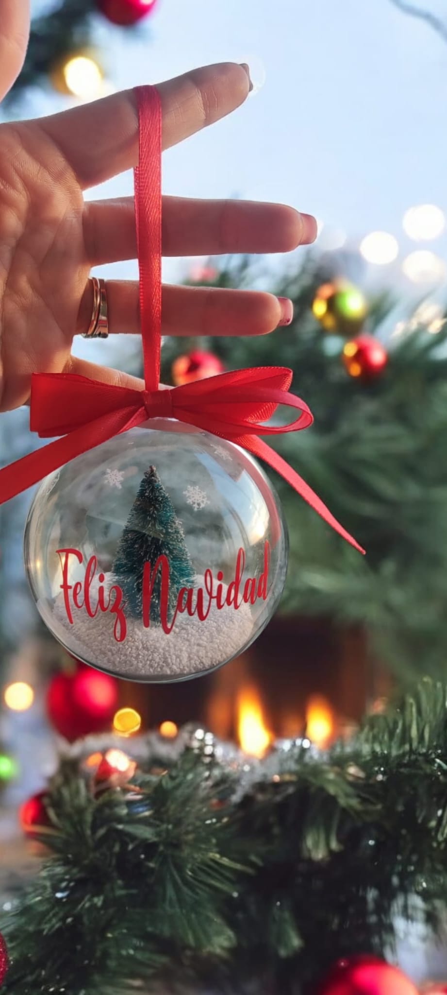 BOLA NAVIDAD FELIZ NAVIDAD CON ÁRBOL