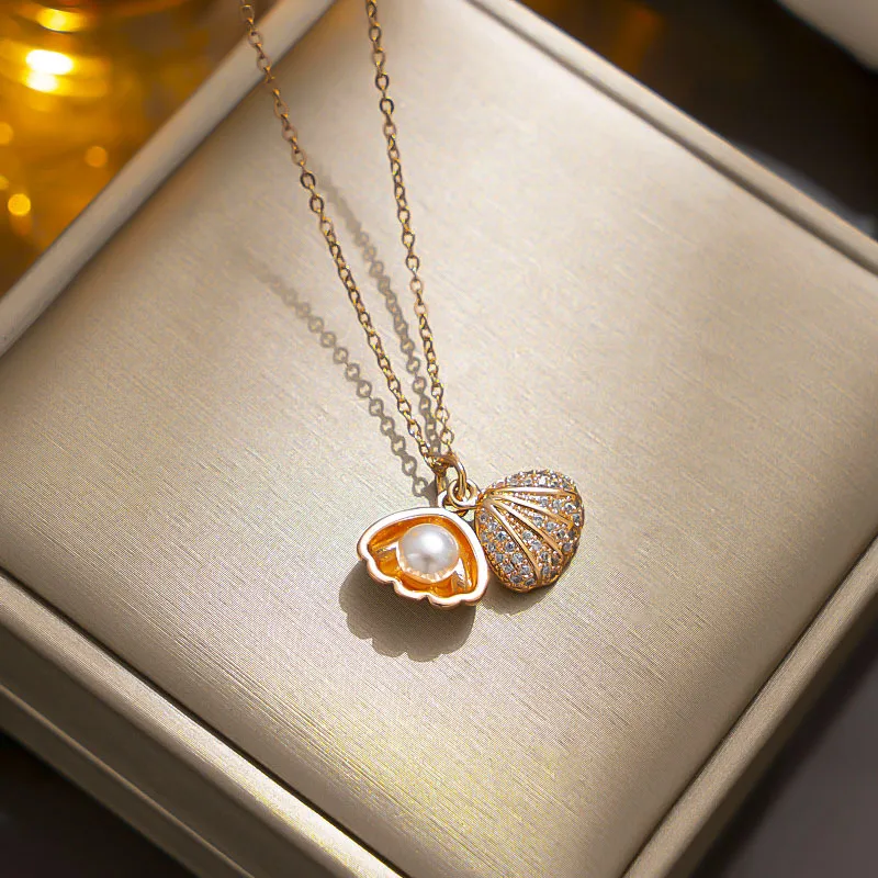 Collier coquillage avec perle plaquage doré