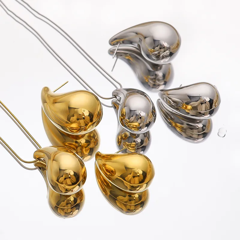 Boucles d'oreilles et collier  goutte digitales métal doré  