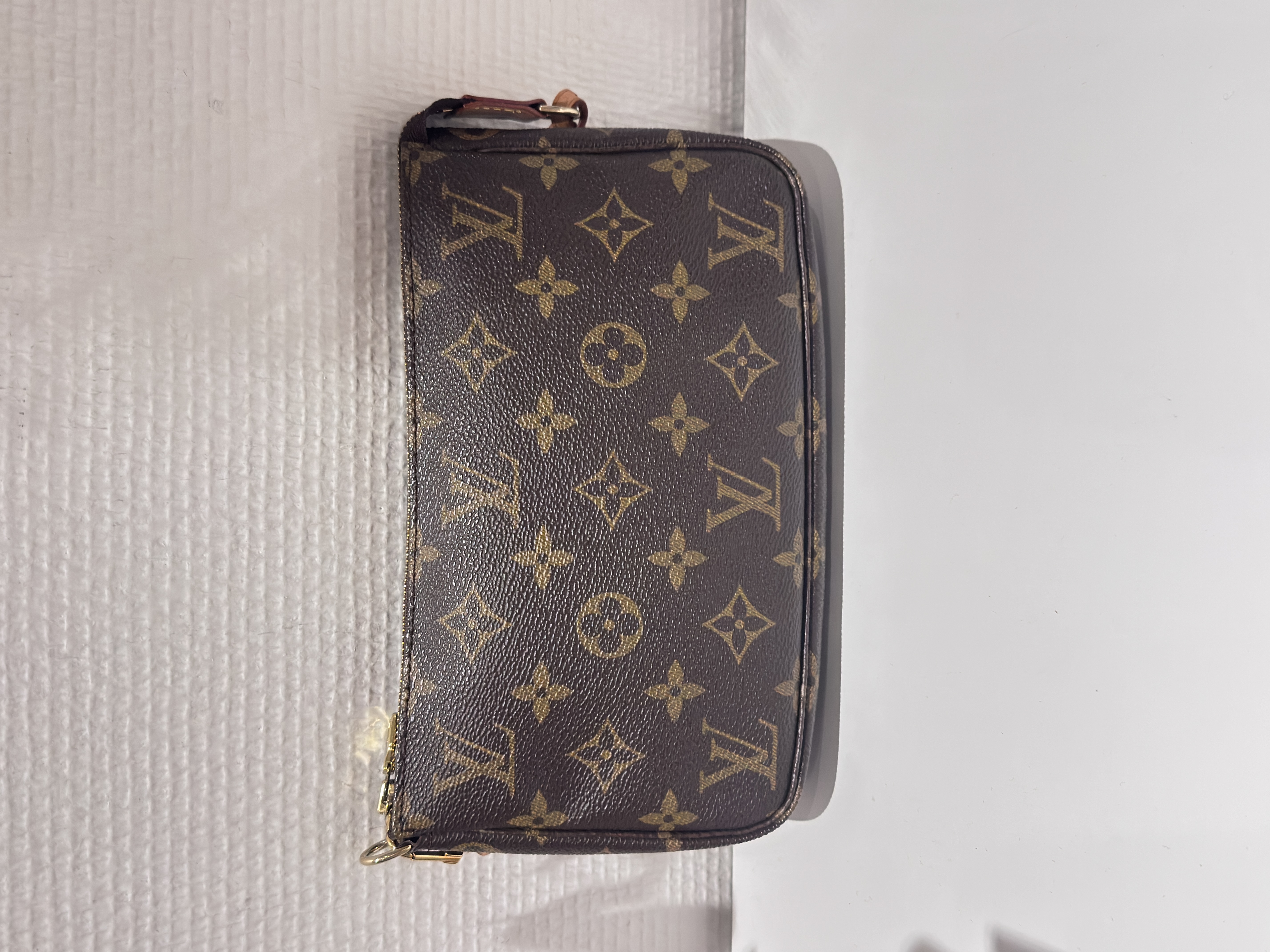 Louis Vuitton Pochette Accessoires