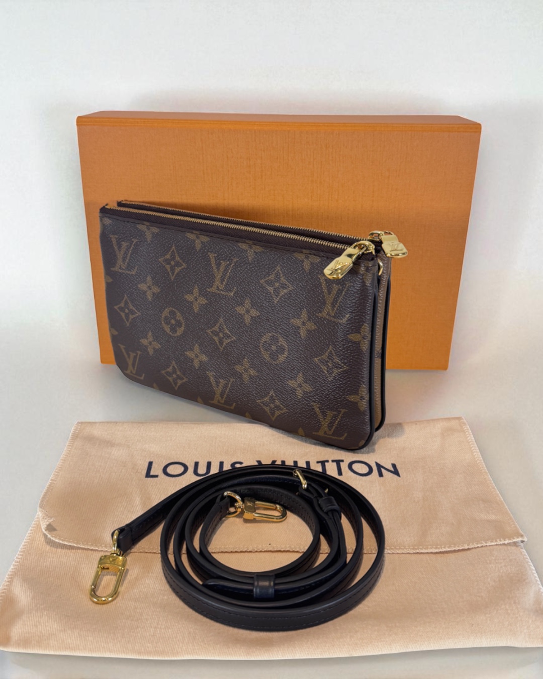 Louis Vuitton Double Zip Pochette