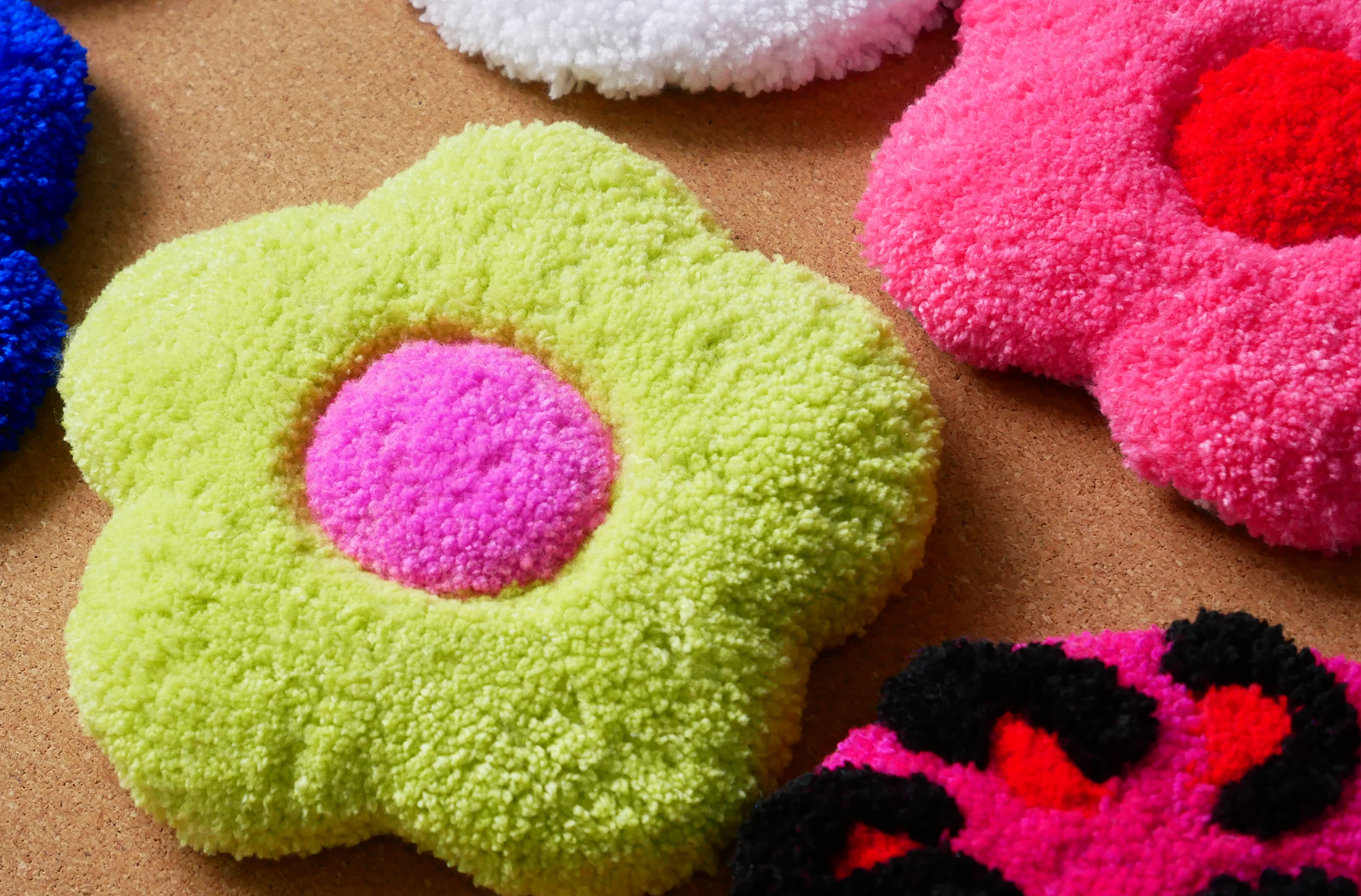 Plush Flower Coaster