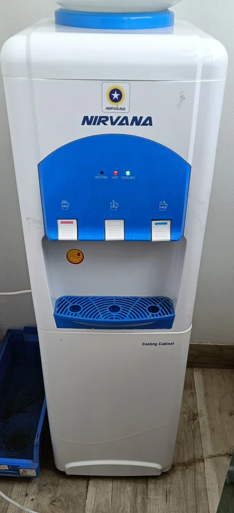 Nirvana Water Dispenser With Cabinet