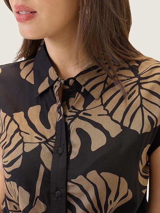 Globus Women Floral Print Collared Neck Extended Sleeves Tie Ups & Cut Out Details Flared Jumpsuit