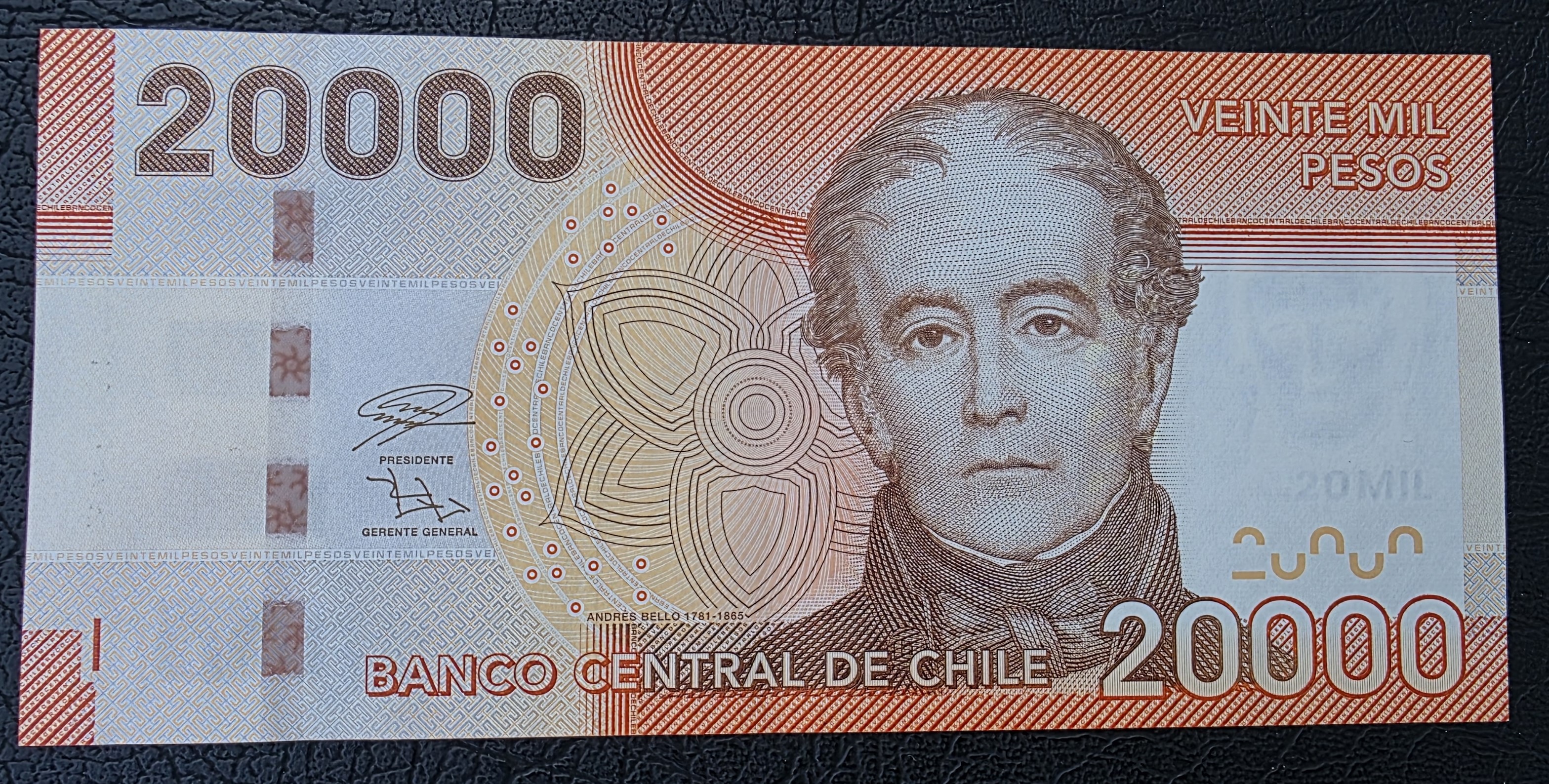 Chile – 20,000 Pesos 2020 (P-165k)