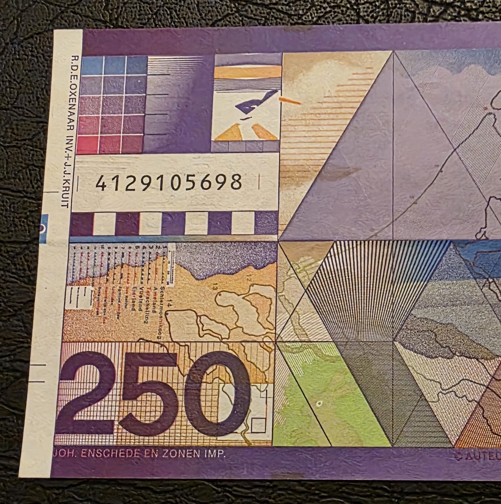 Netherlands – 250 Gulden – Pick P98 – 1985