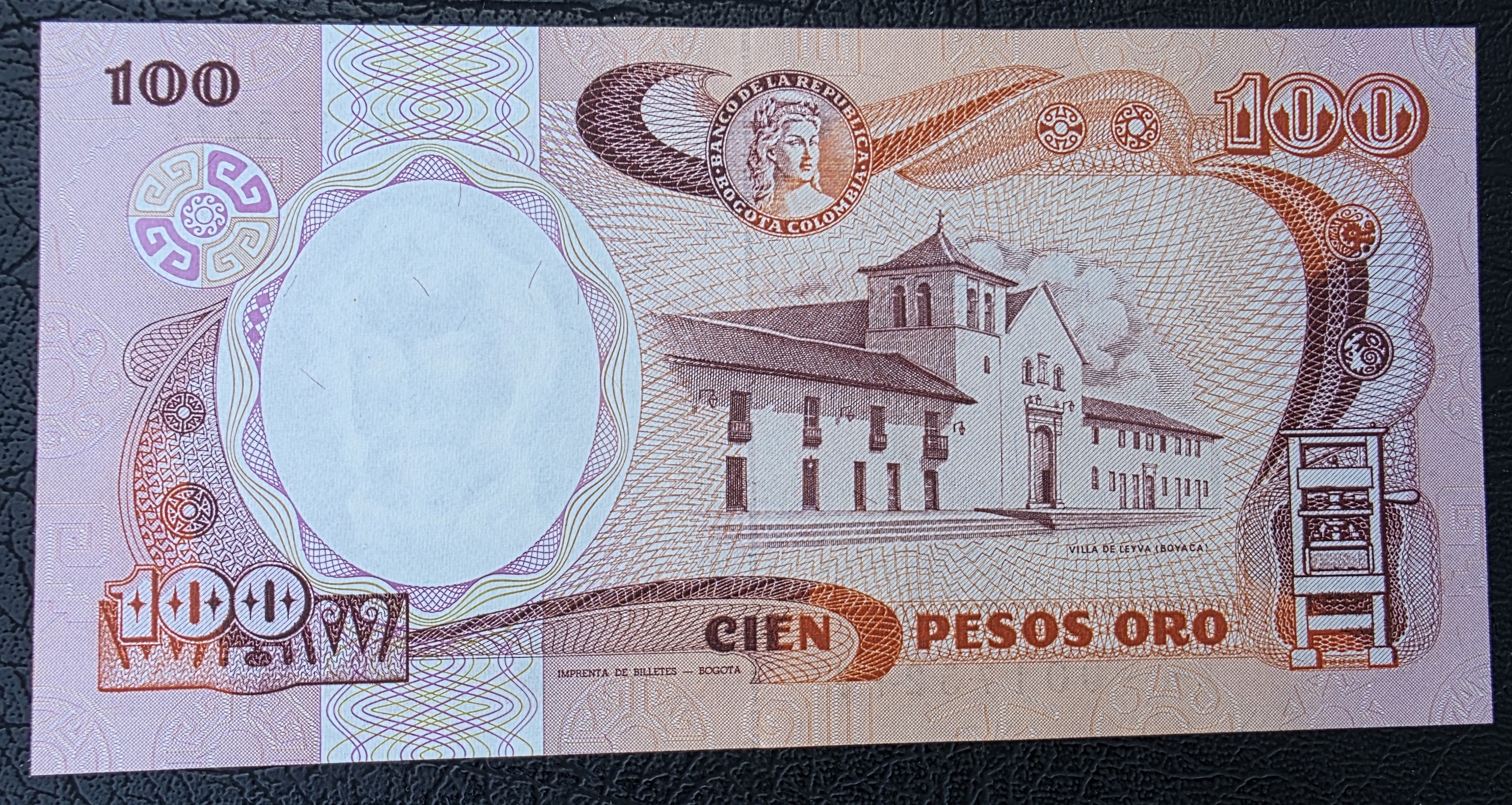 Colombia – 100 Pesos Oro 1986 (P-426b) - UNC