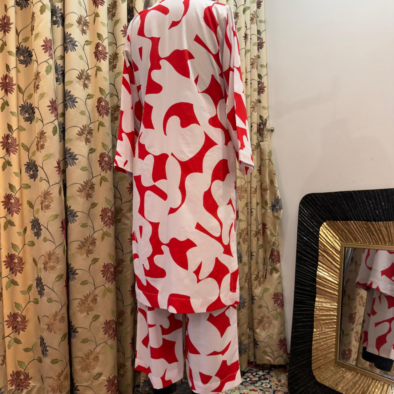 Red & White Abstract Printed Crepe set